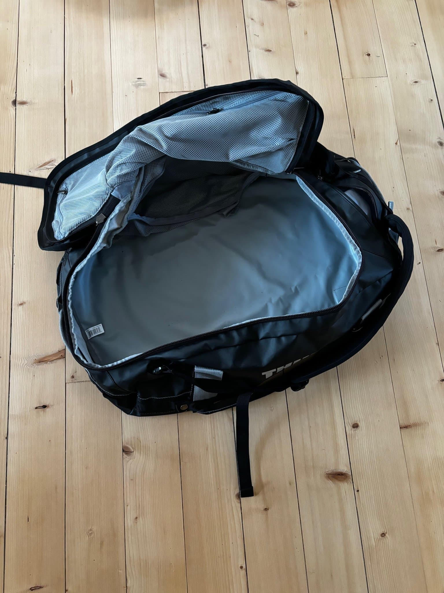 Thule Chasm 70 liter duffel
