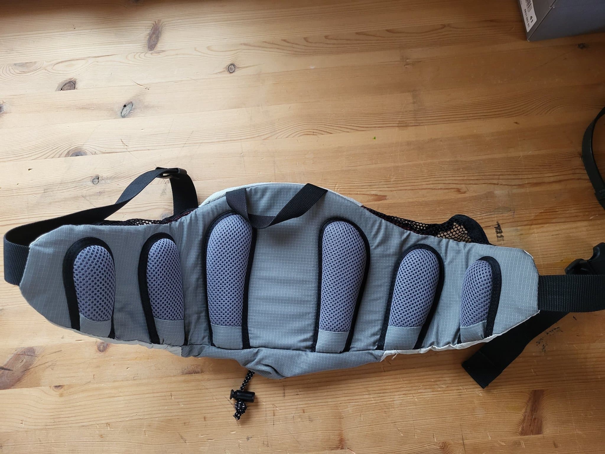 Ny Deuter Midjeväska