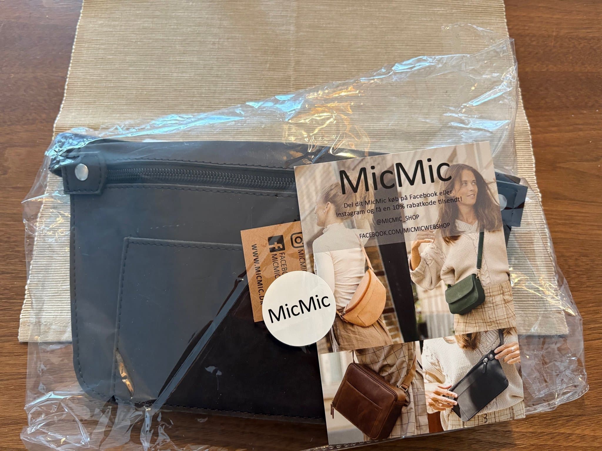 Oanvänd väska från MicMic !