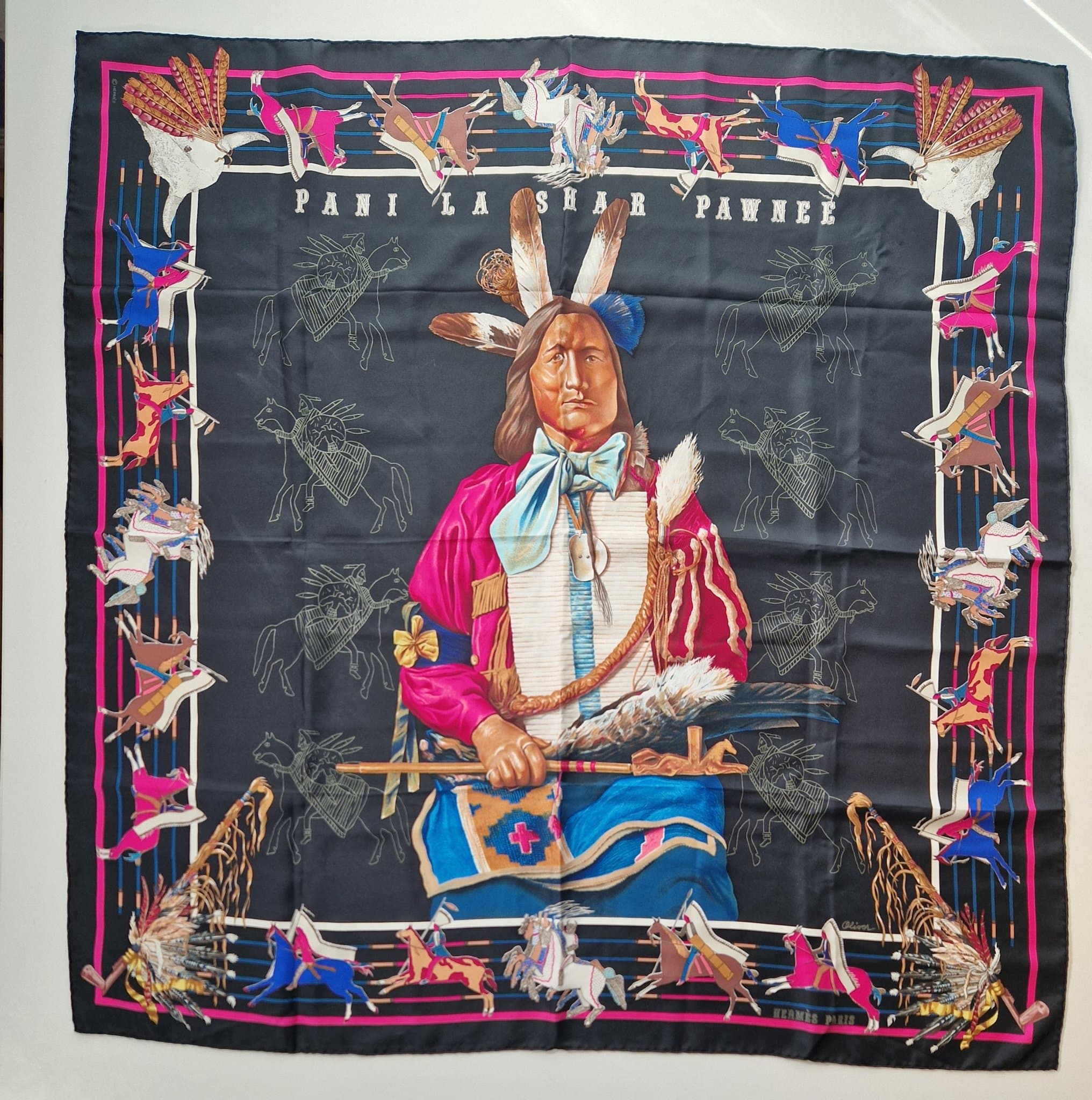Hermès scarf carrè 90 "Pani La Shar Pawnee" av designer Kermit Oliver