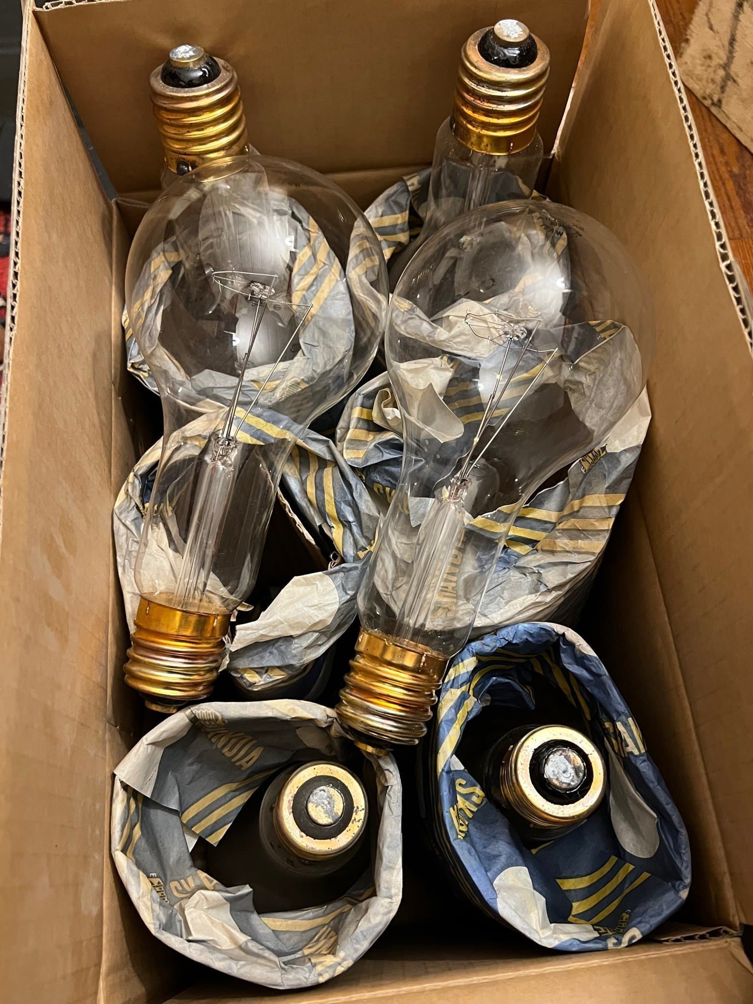 Stora Vintage industriglödlampor E40 – SKANDIA 300W – 6 st NOS