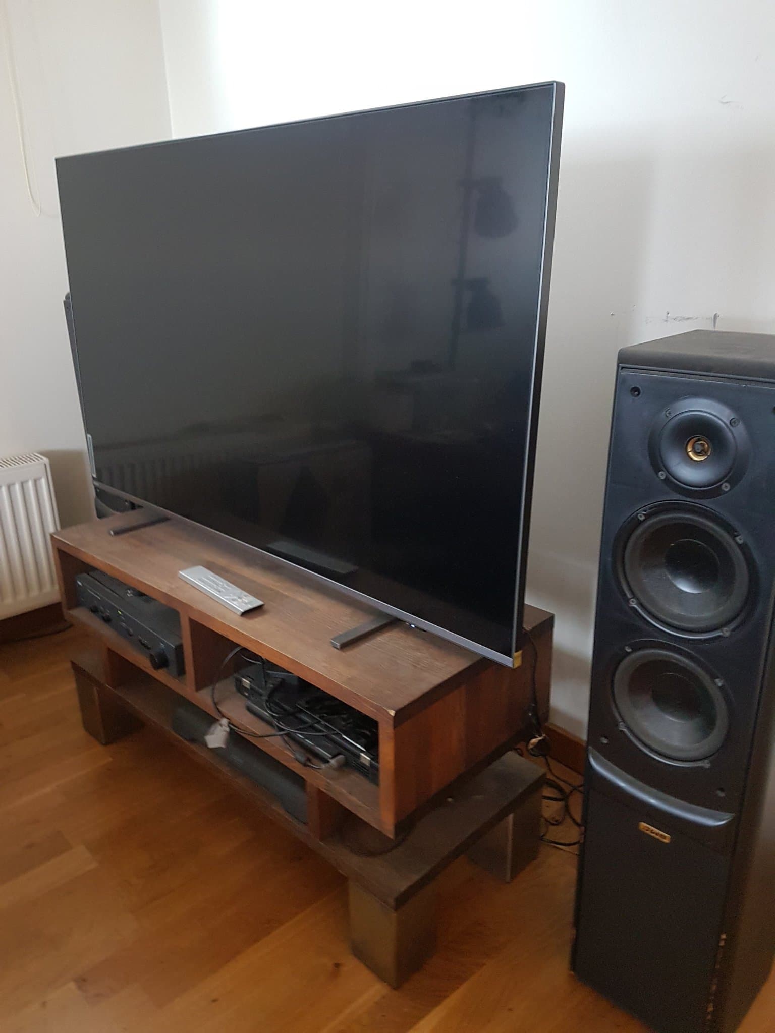 Smart TV - Philips Ambilight 55" 4K säljes