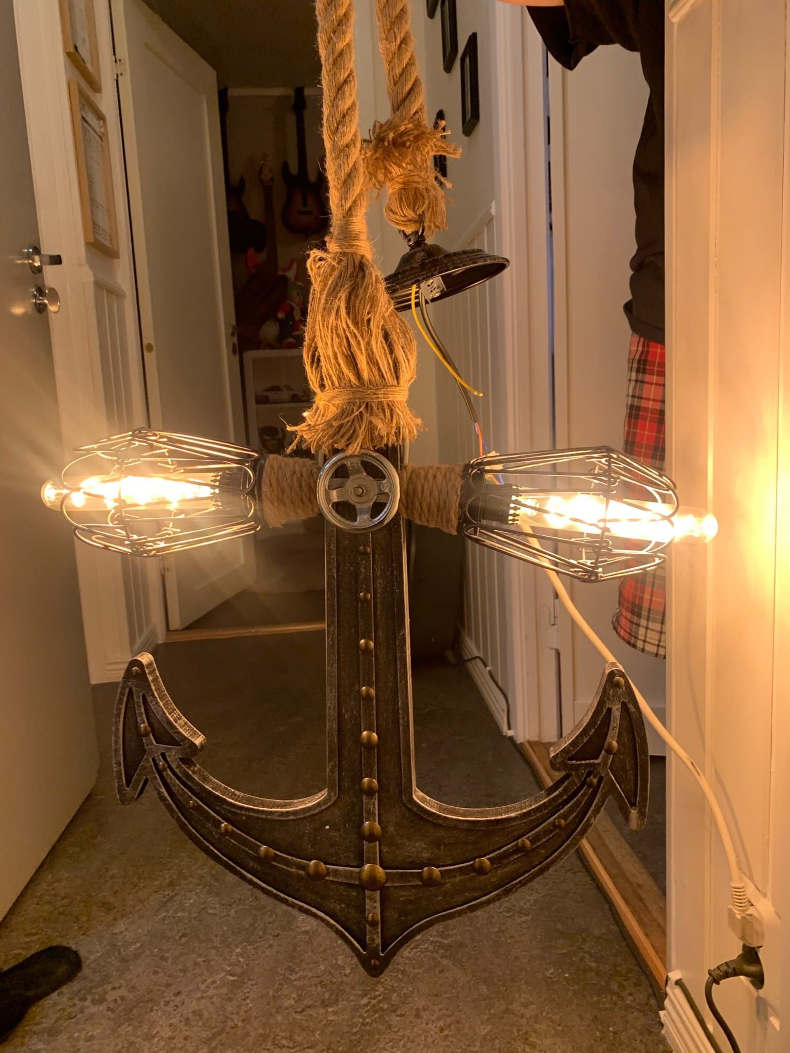 Ankarlampa i industriell stil