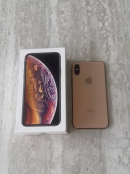 iPhone XS