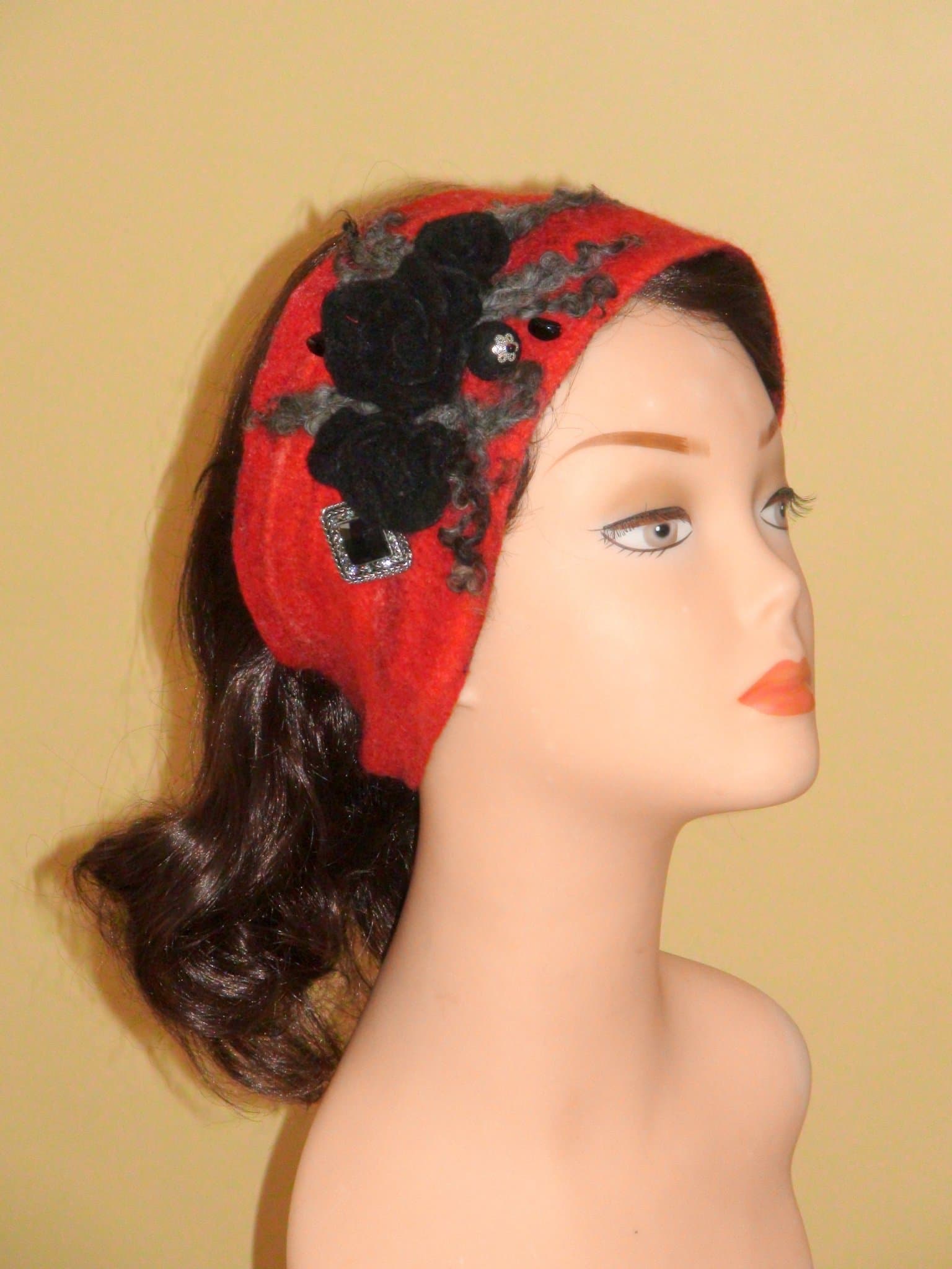 Tovat hårband headband merino ull röd svart grå pannband ÖRONVÄRMARE