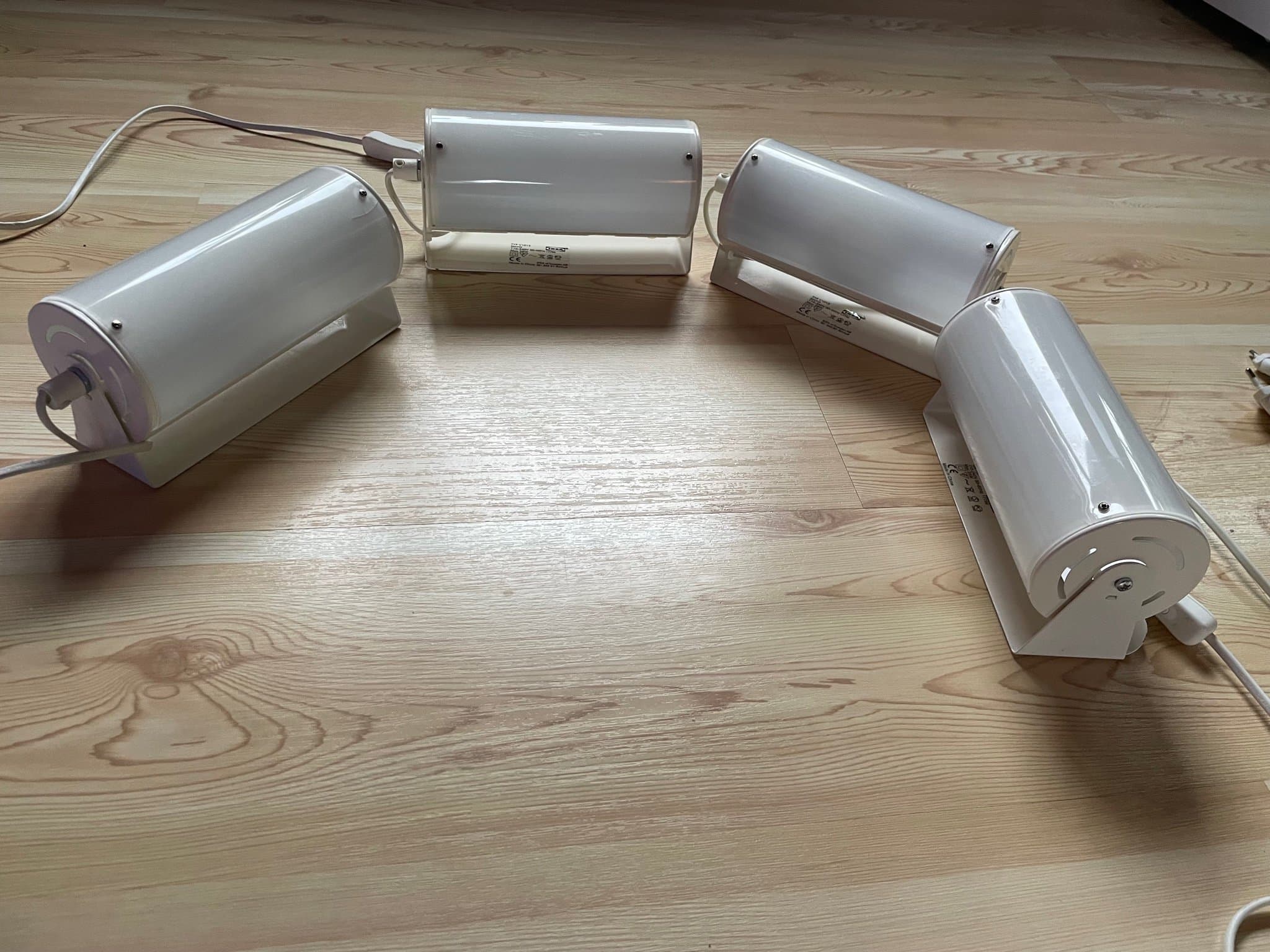 4st IKEA SMYG Vägglampa Typ V1013 Design av Maria Vinka Retro Vit Metallarmatur