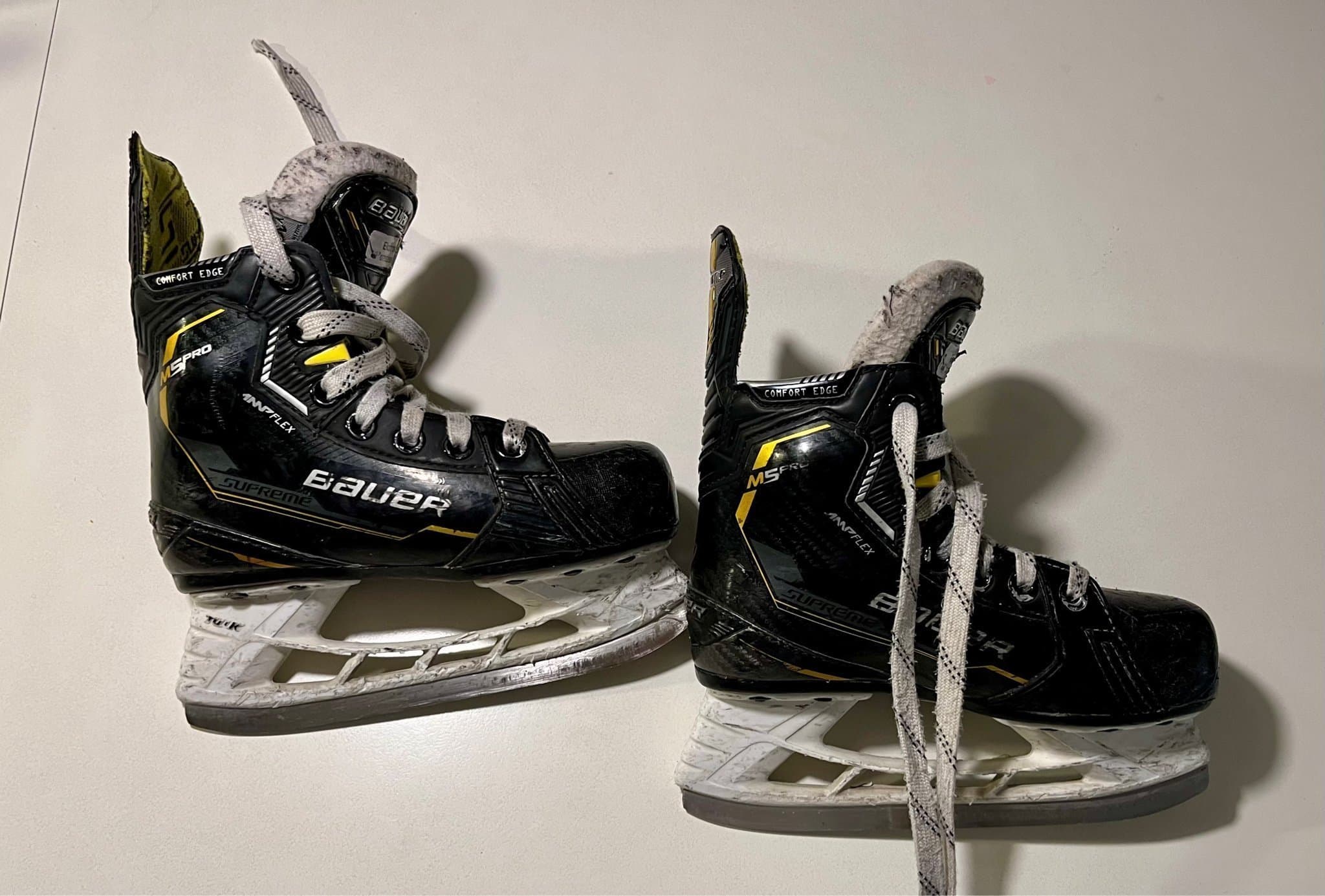Skridskor Bauer M5 Pro, storlek youth 12.5D