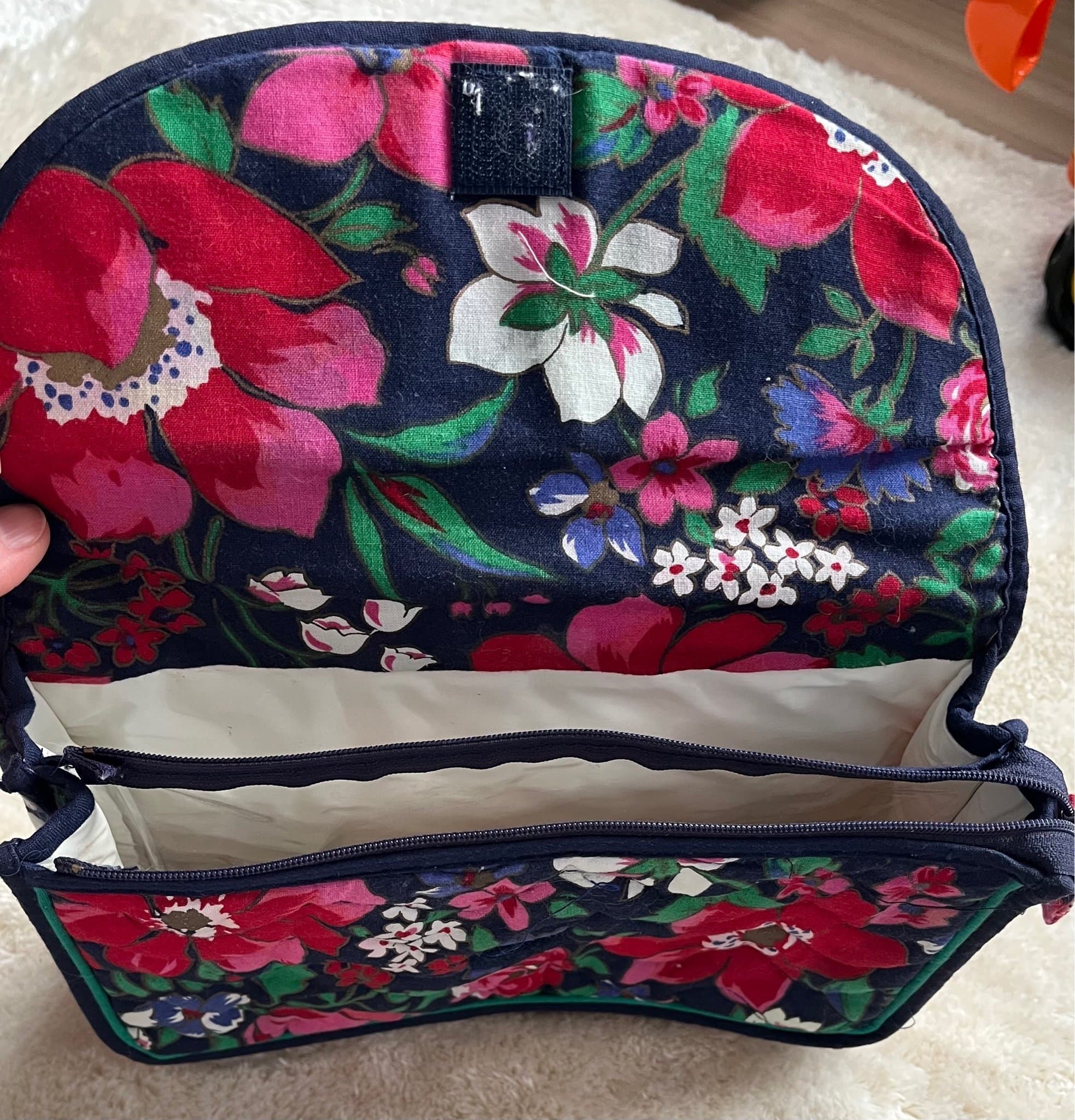 Retro / Vintage necessär – set om två