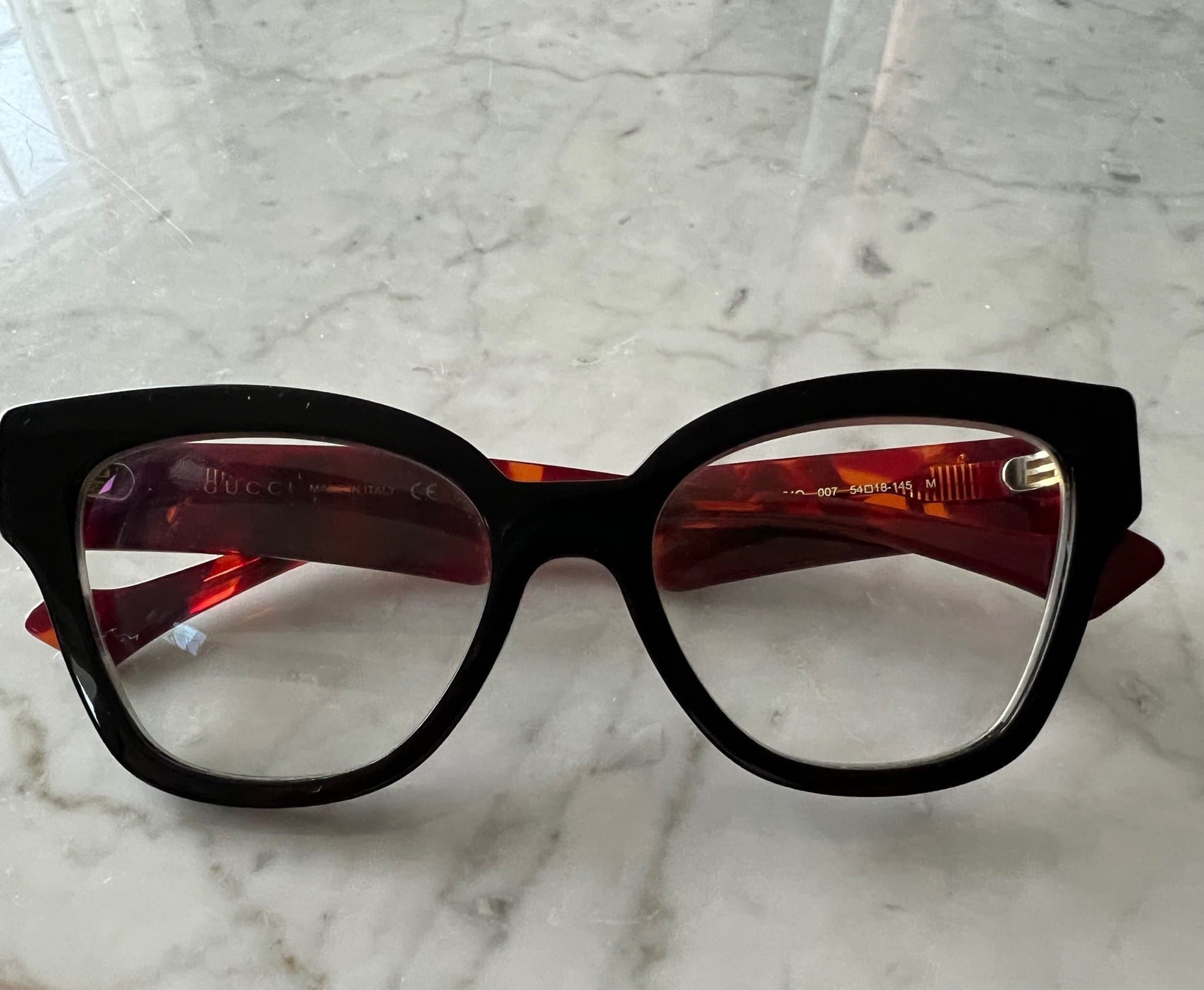 Gucci glasögonbågar GG0142O