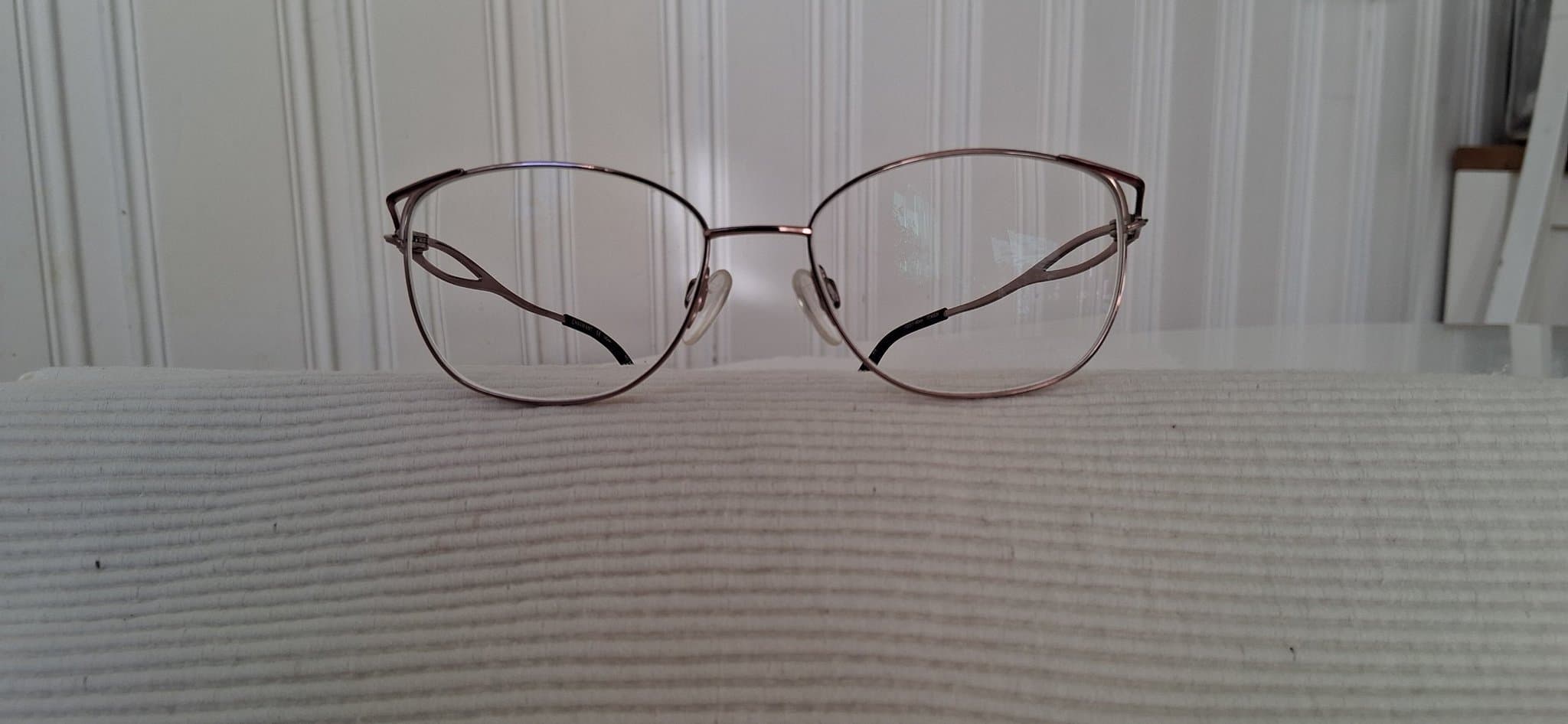 Charmant CH12072 PE glasögonbågar i titan