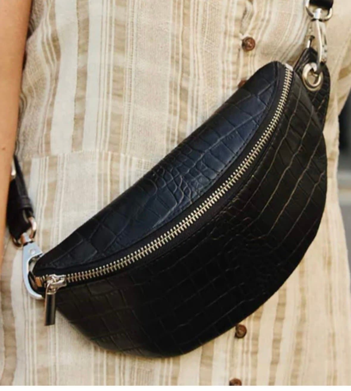 Mycket fin crossover shoulder/ magväska i skinn