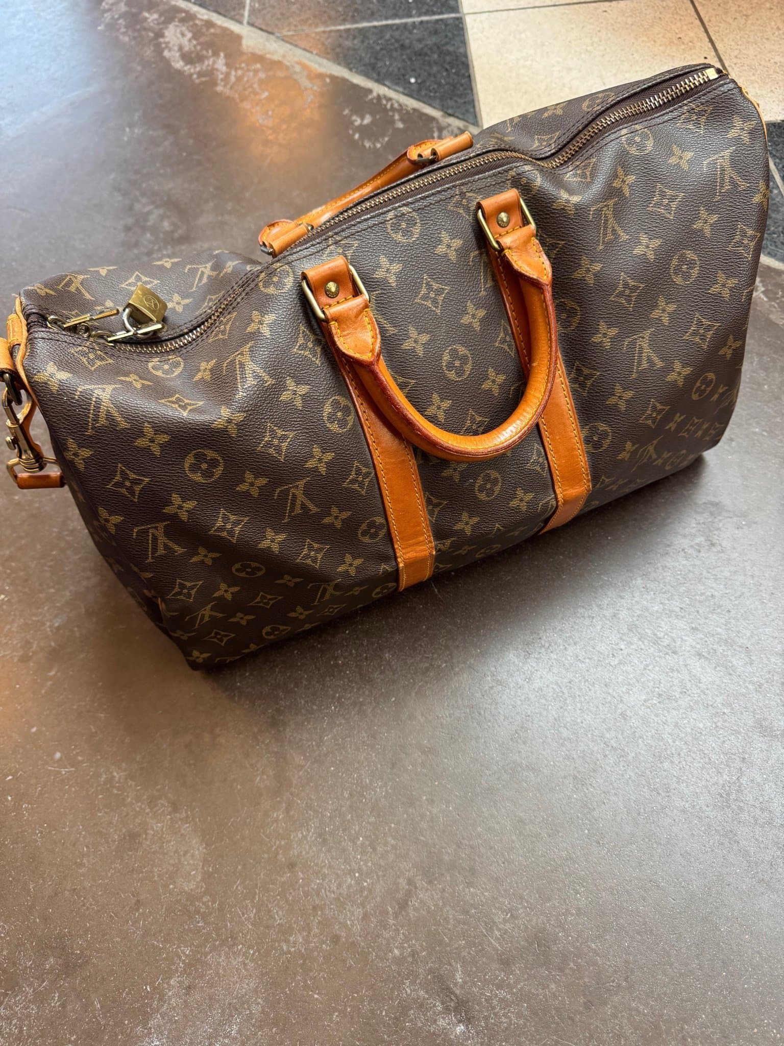 Louis Vuitton Keepall Bandoulière 45