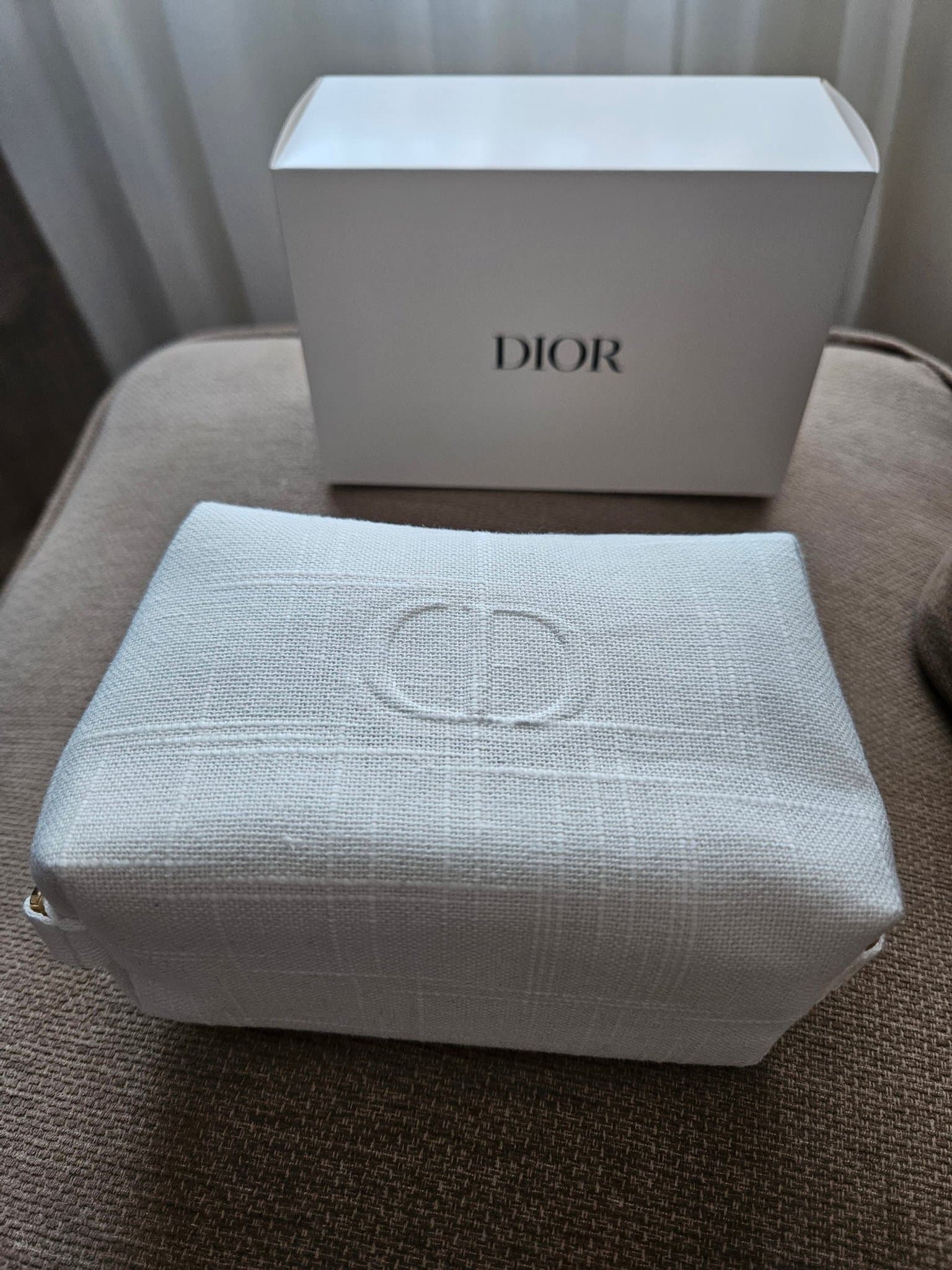 Dior Necessär i linne
