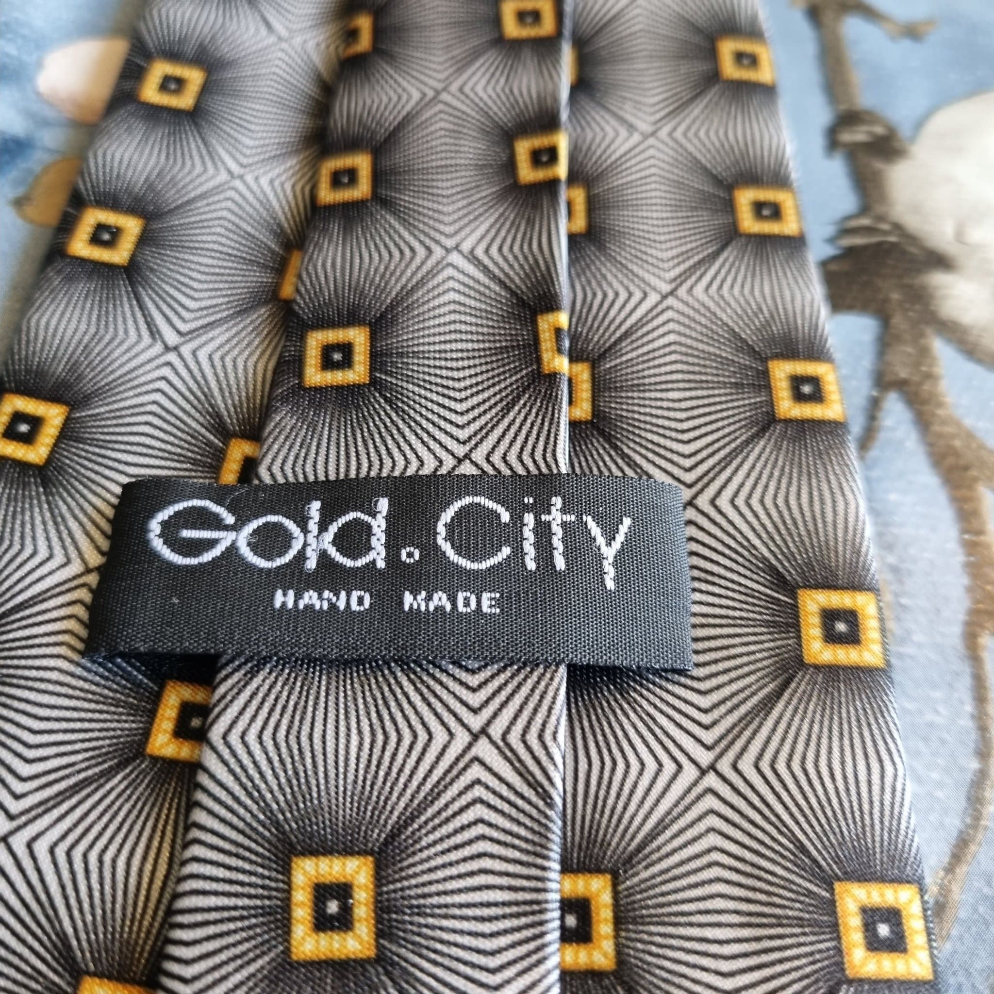 Gold.City grå, svart, gul slips ny oanvänd