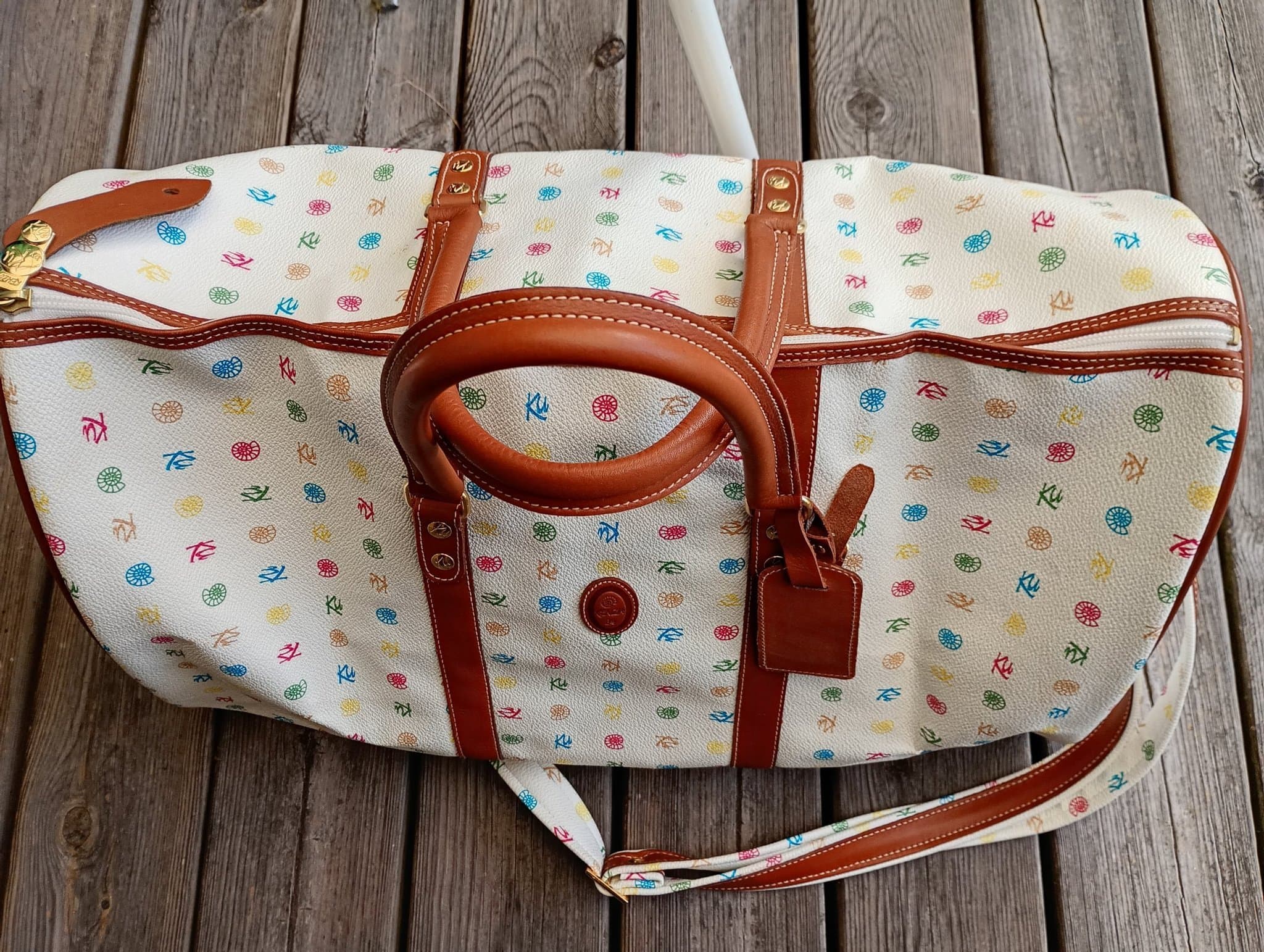 *****Kenzia JP weekendbag vintage nyskick. Rymlig lätt elegant läder*****