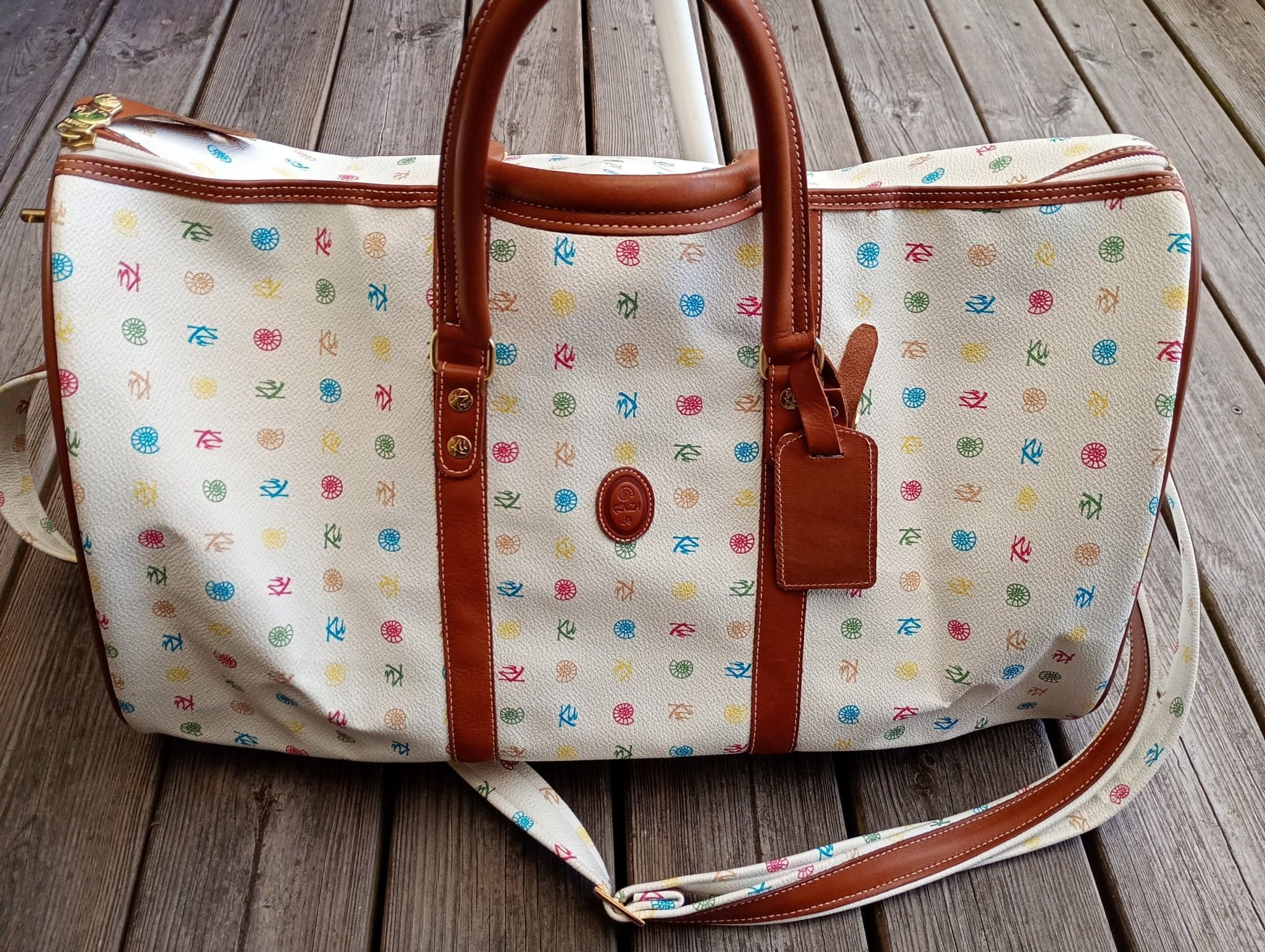 *****Kenzia JP weekendbag vintage nyskick. Rymlig lätt elegant läder*****