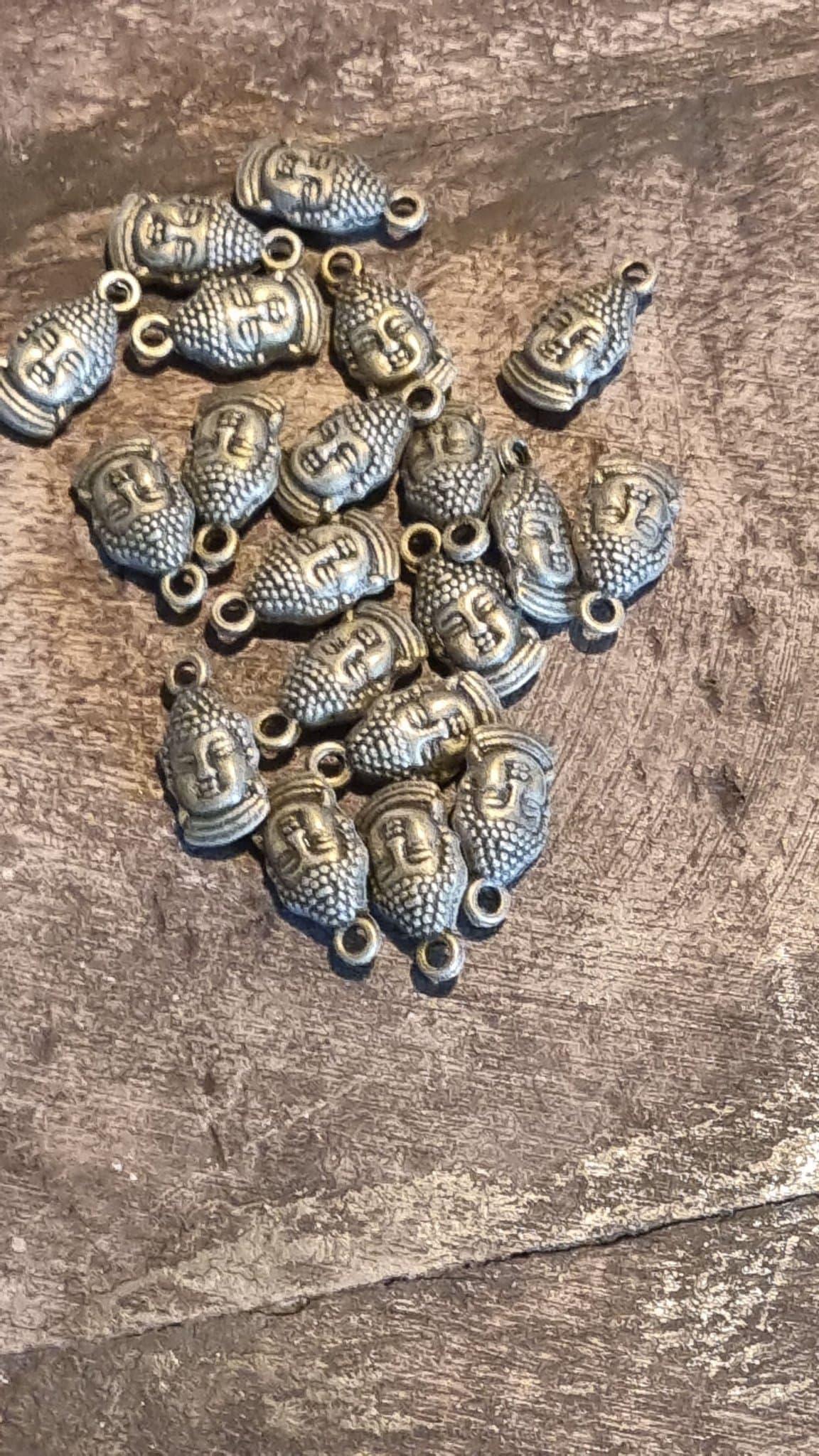Buddha berlocker 20 stycken bronsfärgade metall