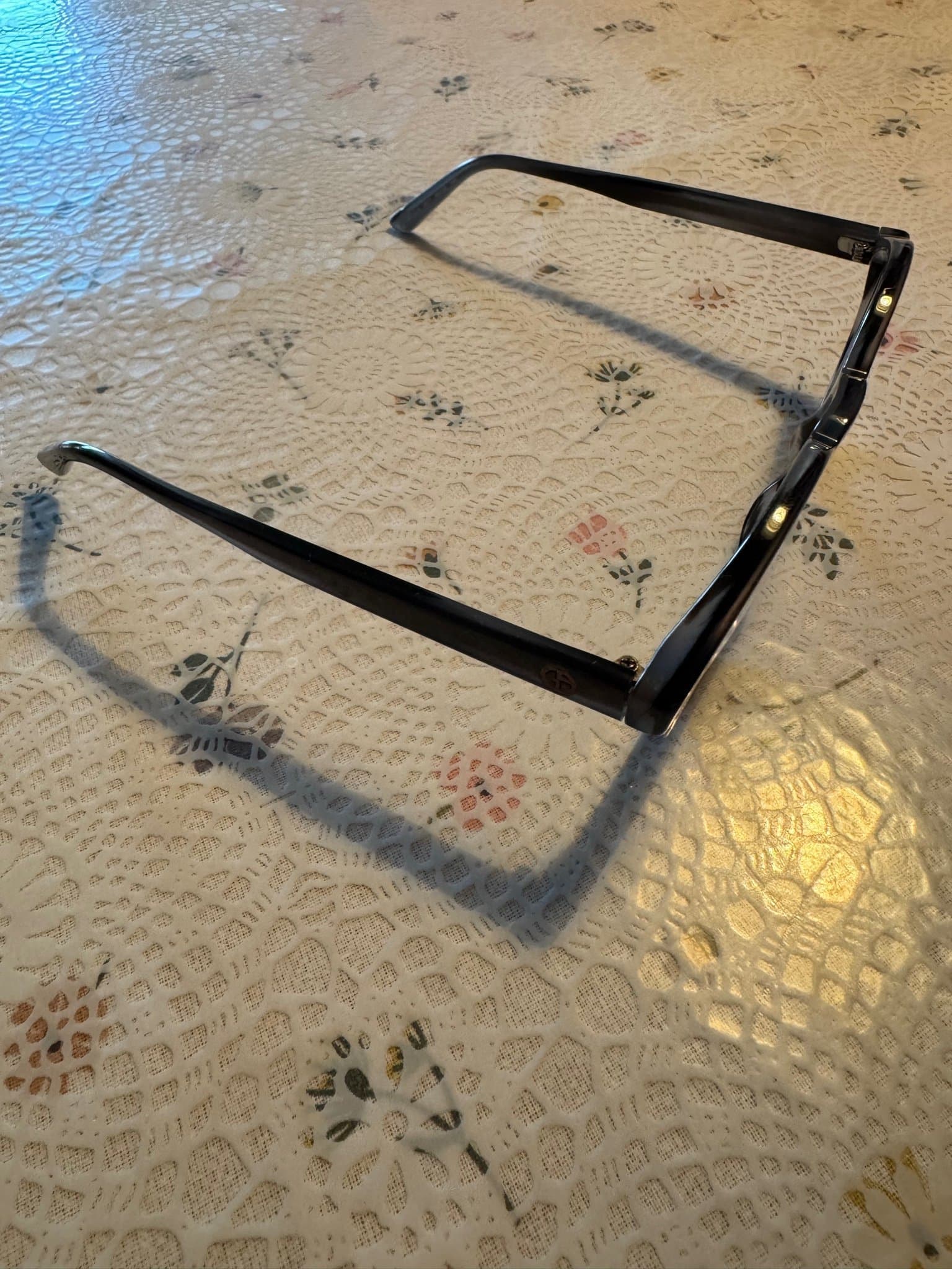 Giorgio Armani glasögon AR 7206 5877. Nästan nya.