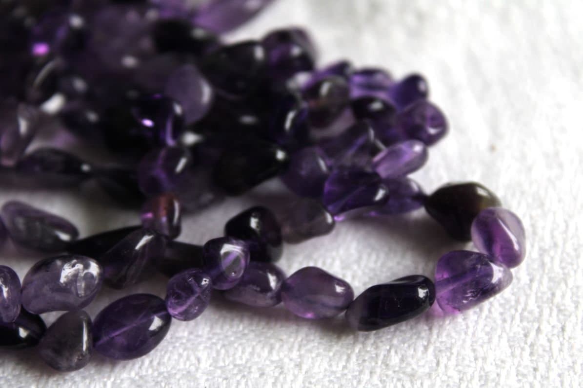Ametist nuggets ca. 5-10 x 3-7mm