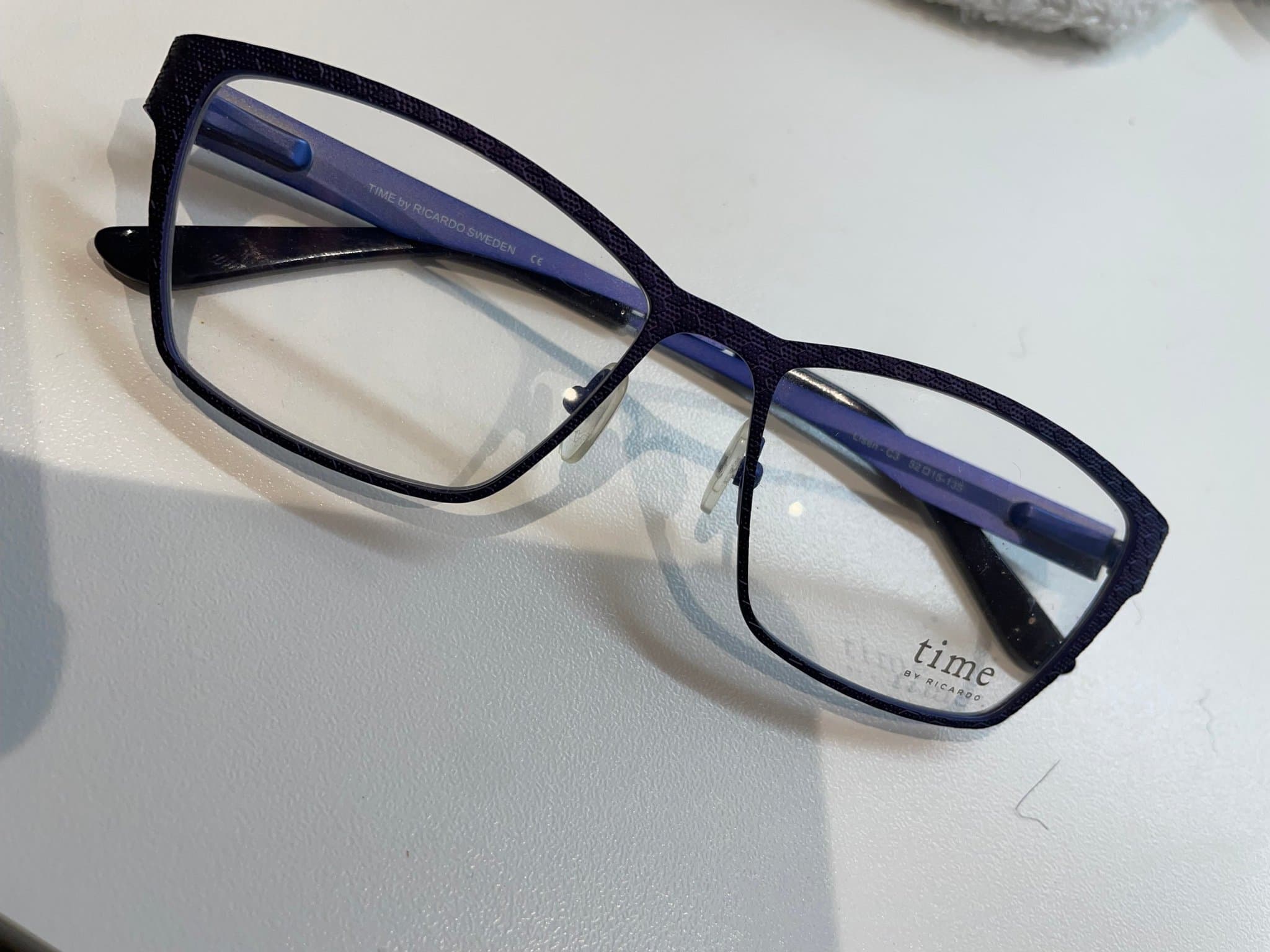 Fina Glasögonbågar italienska