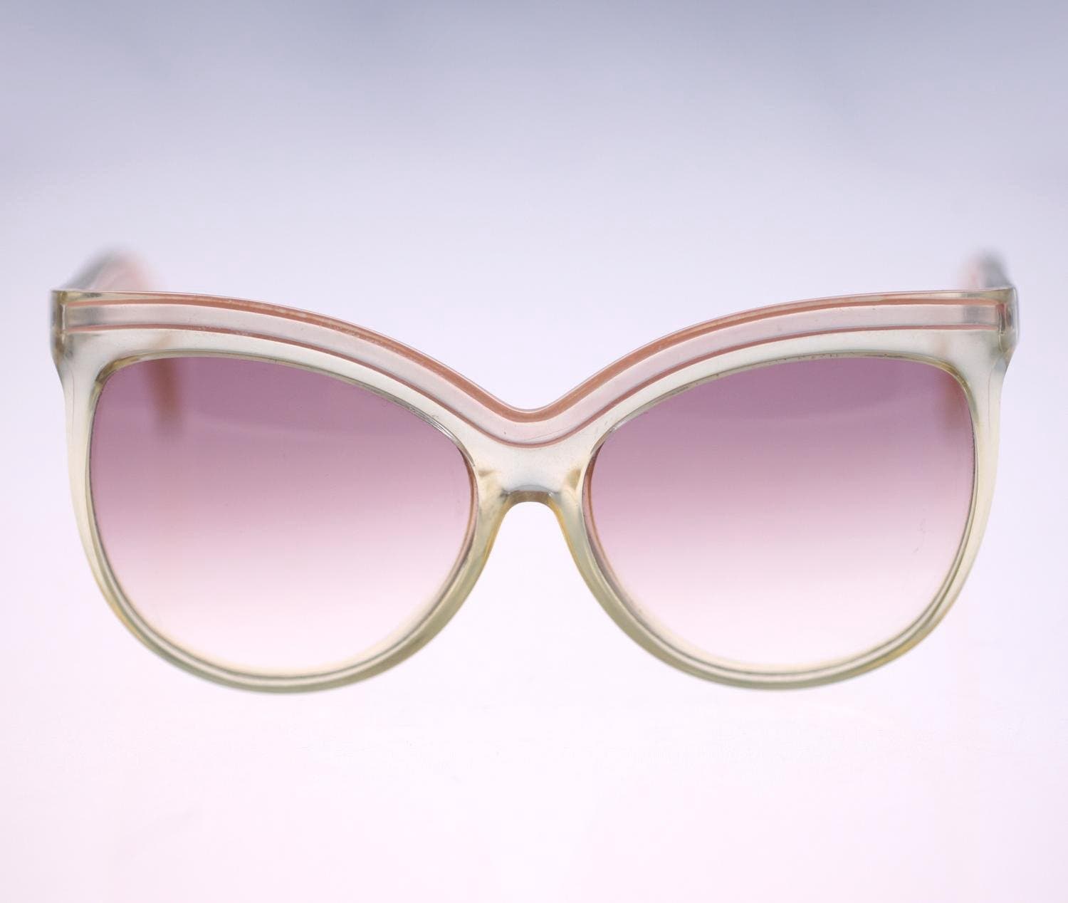 Courréges 8005 ladies handmade French oversized sunglasses - circa 1970s-32g