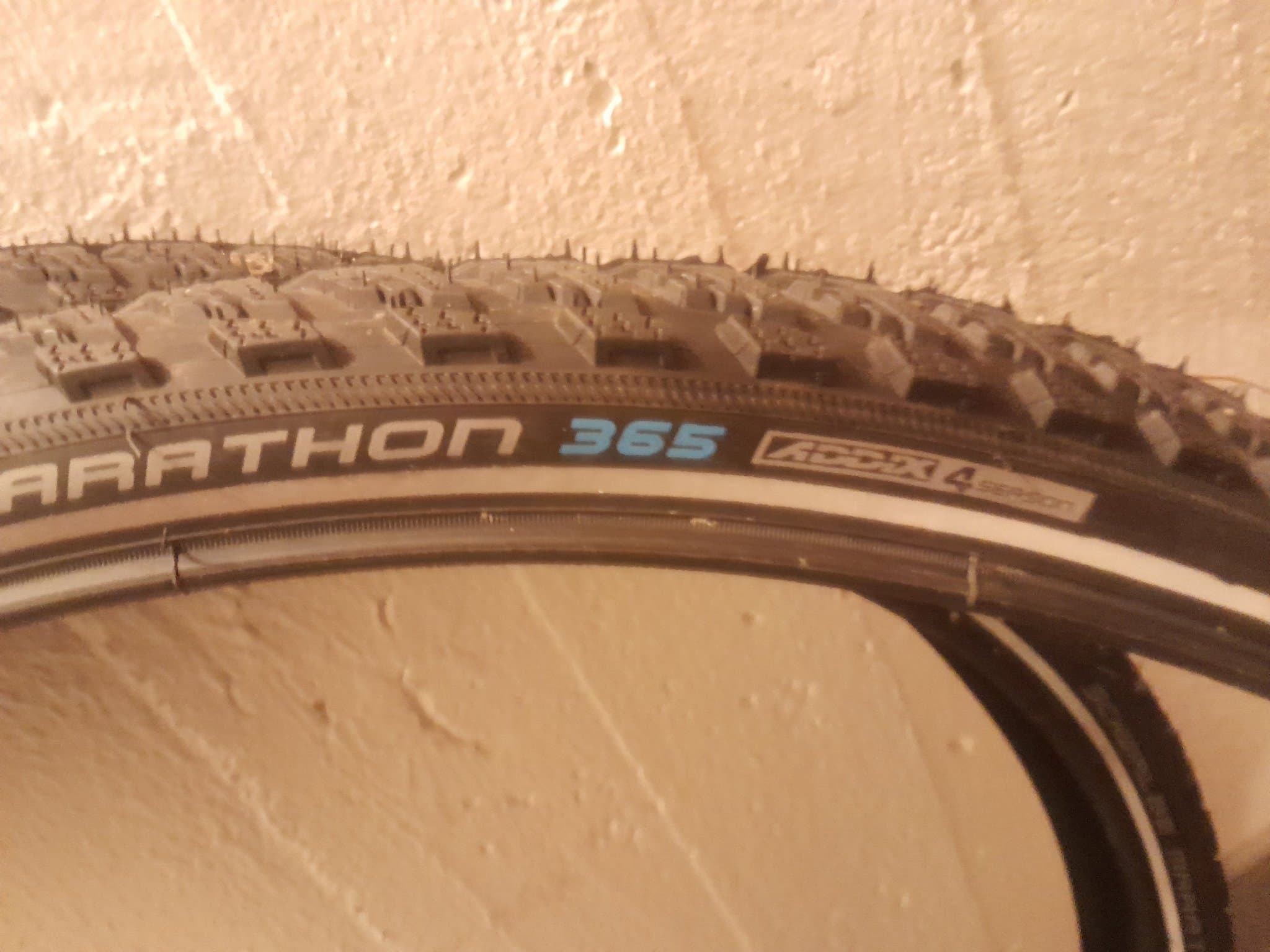 Schwalbe Marathon 365 Däck och Slangar
