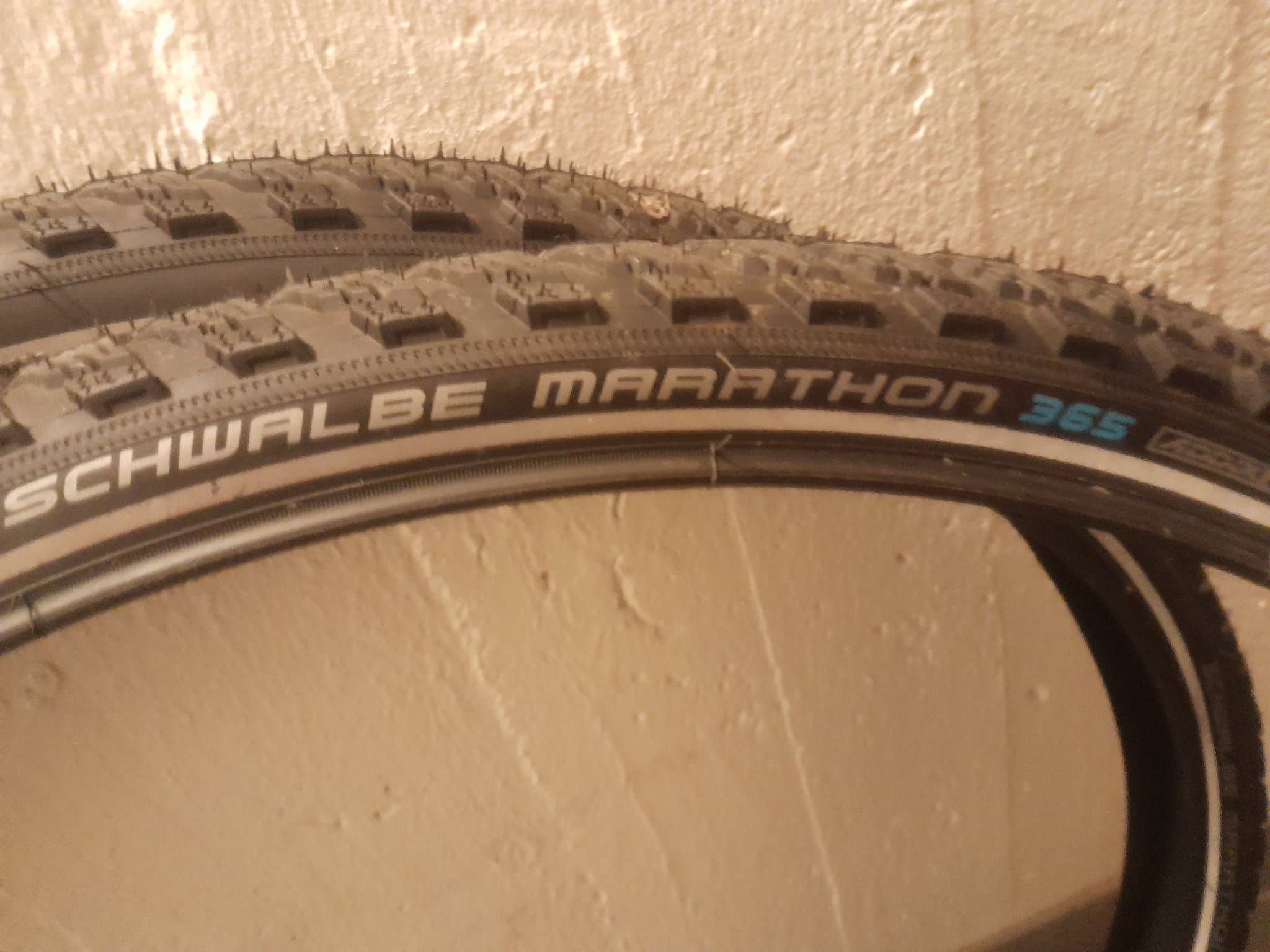 Schwalbe Marathon 365 Däck och Slangar