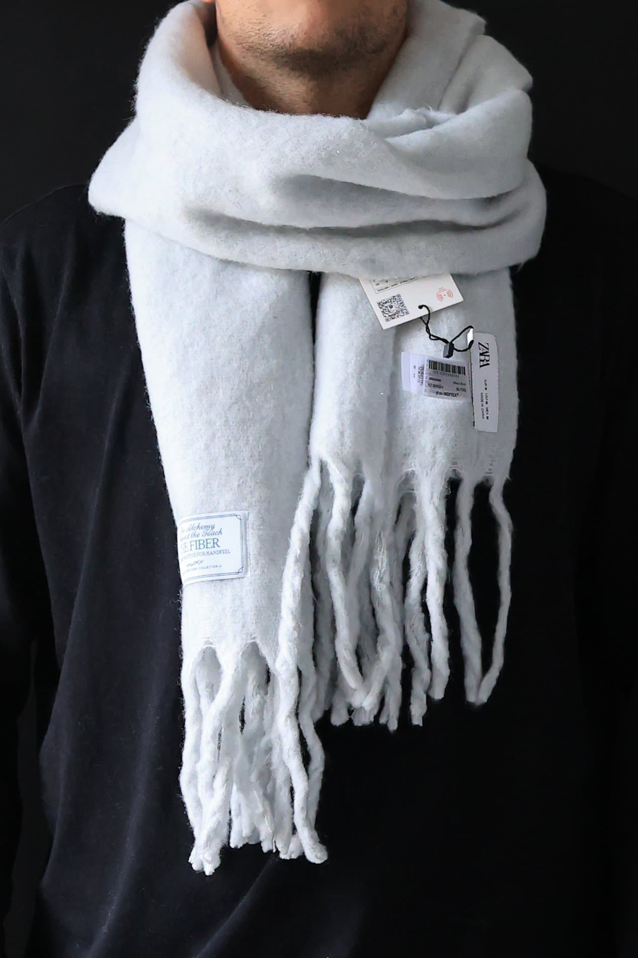 Zara ljus grå / blå halsduk / scarf, 198 x 39cm