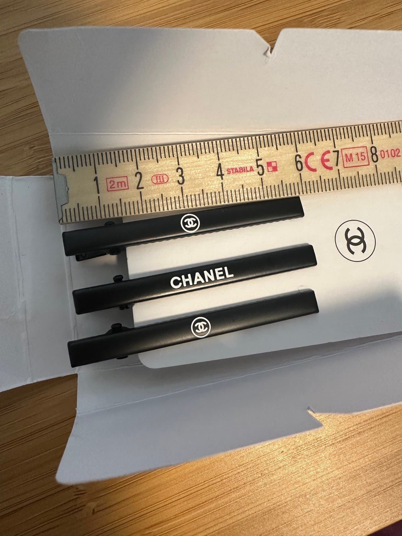 Chanel beauty Hårklämmor - Set om 3