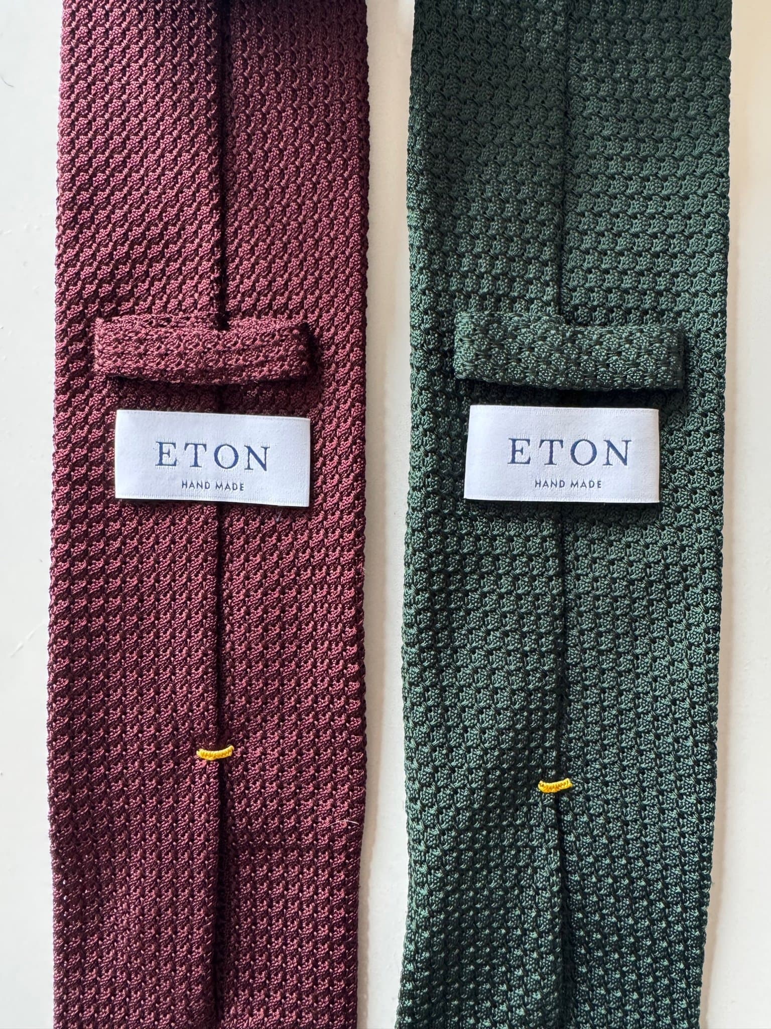 Eton Slipsar - mörkröd och mörkgrön i grenadin