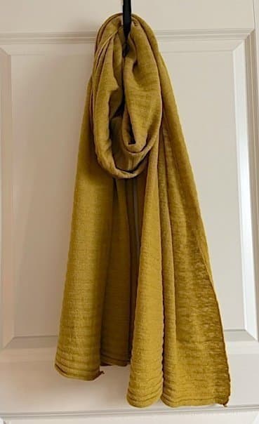 Gudrun Sjödén - plisserad halsduk o ribbstickad mössa - kashmirmix