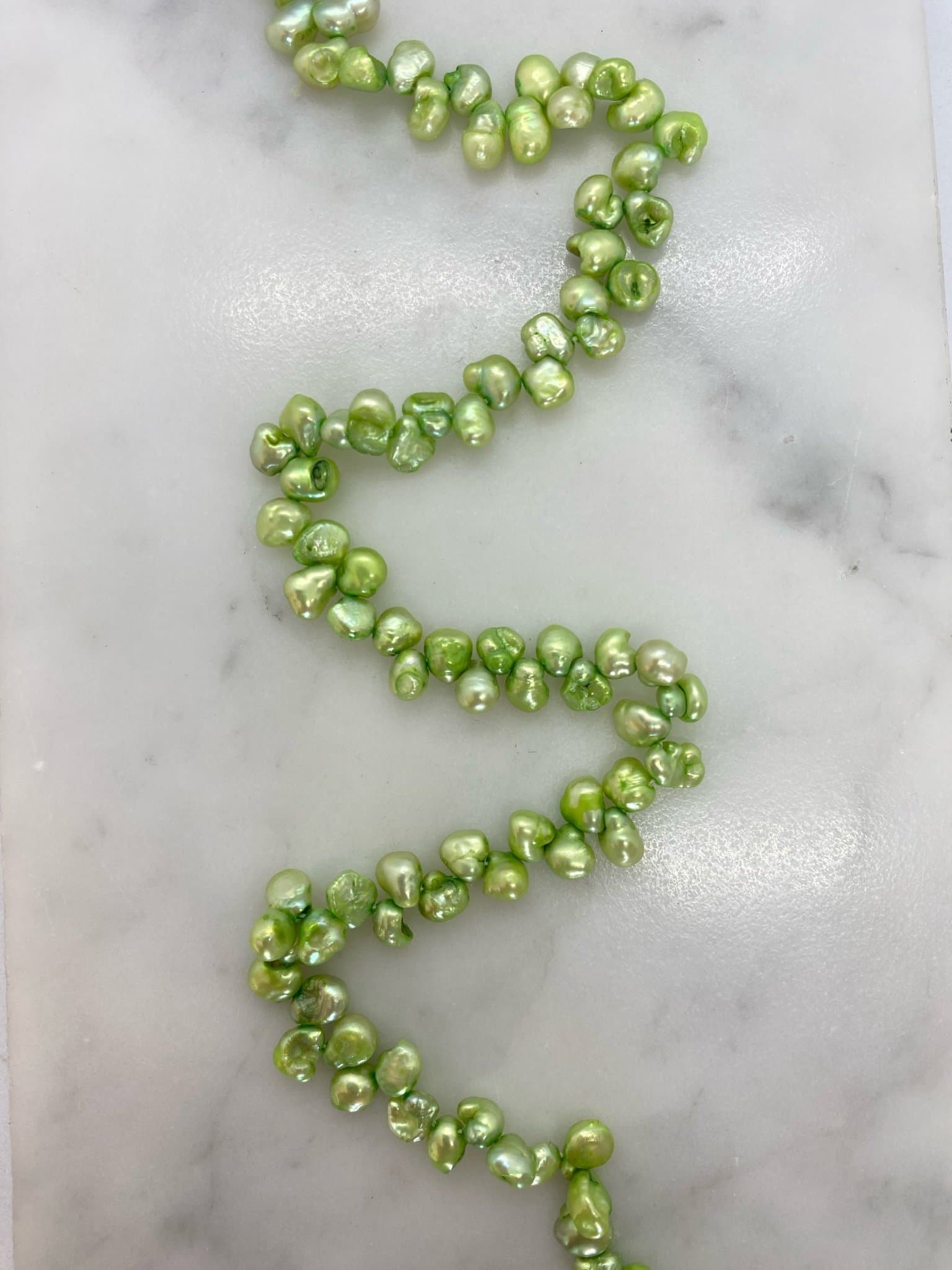 Gröna päronformade Sötvattenspärlor