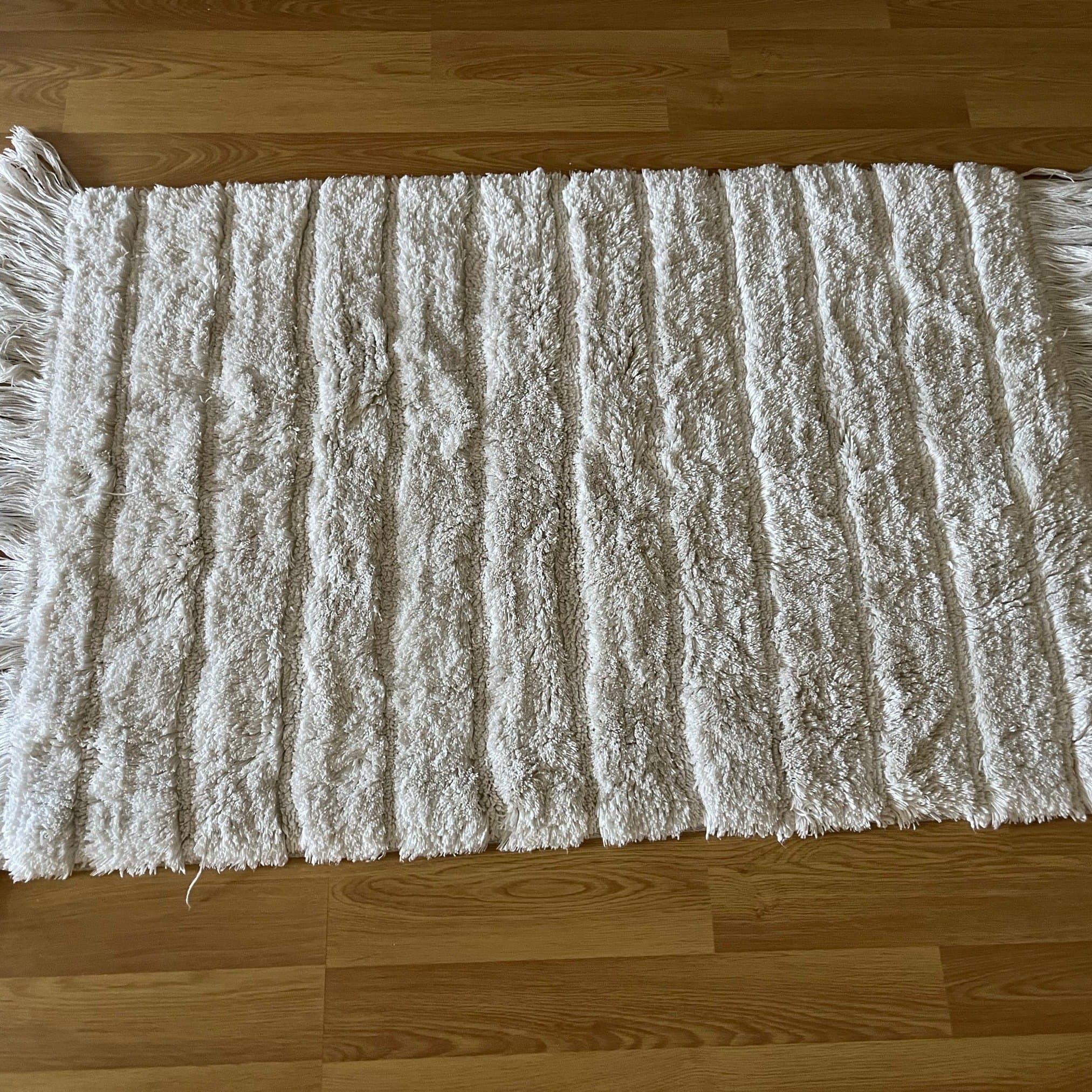 ELSA FORM BADRUMS MATTA