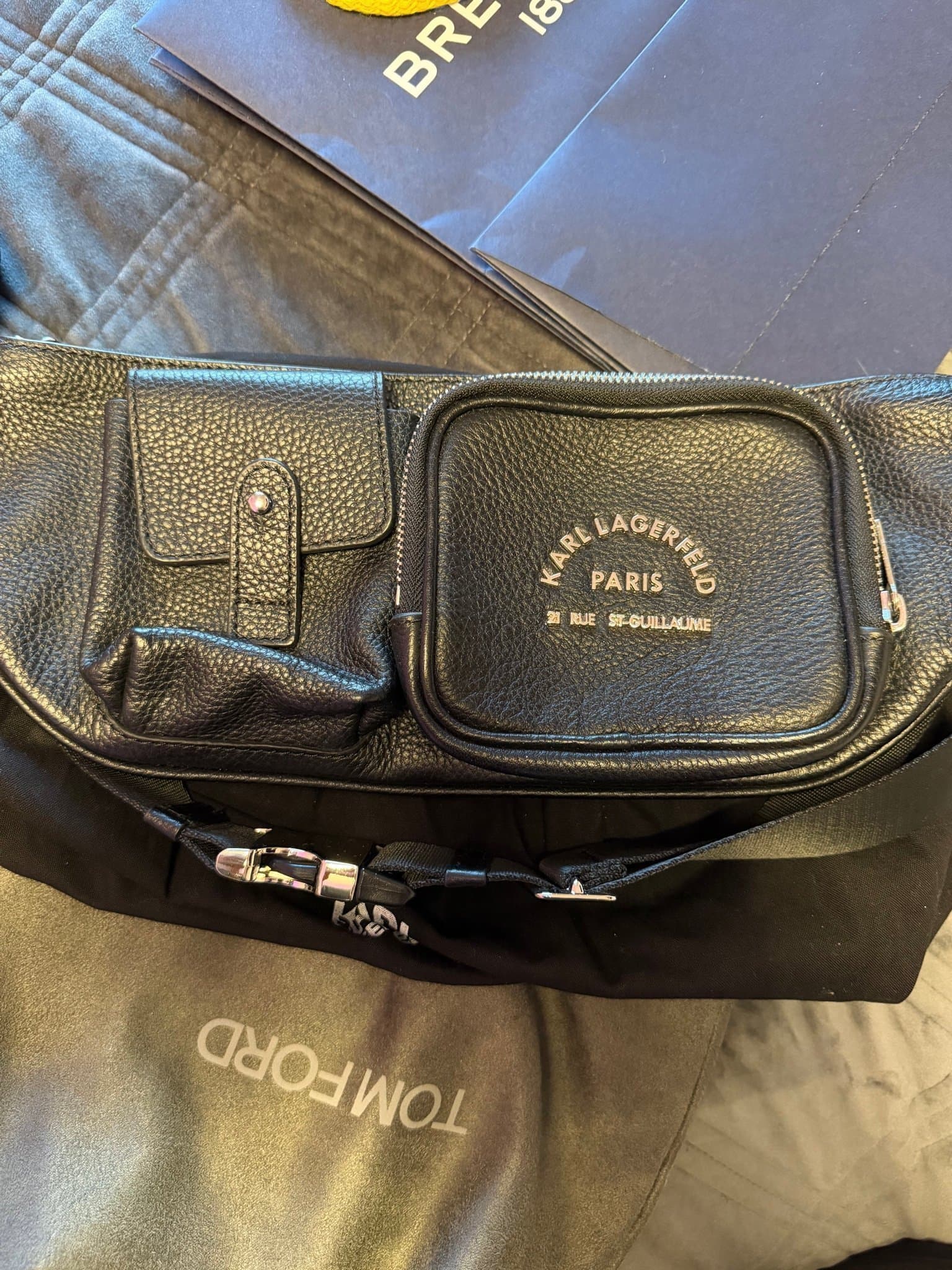 Karl Lagerfeld svart midjeväska