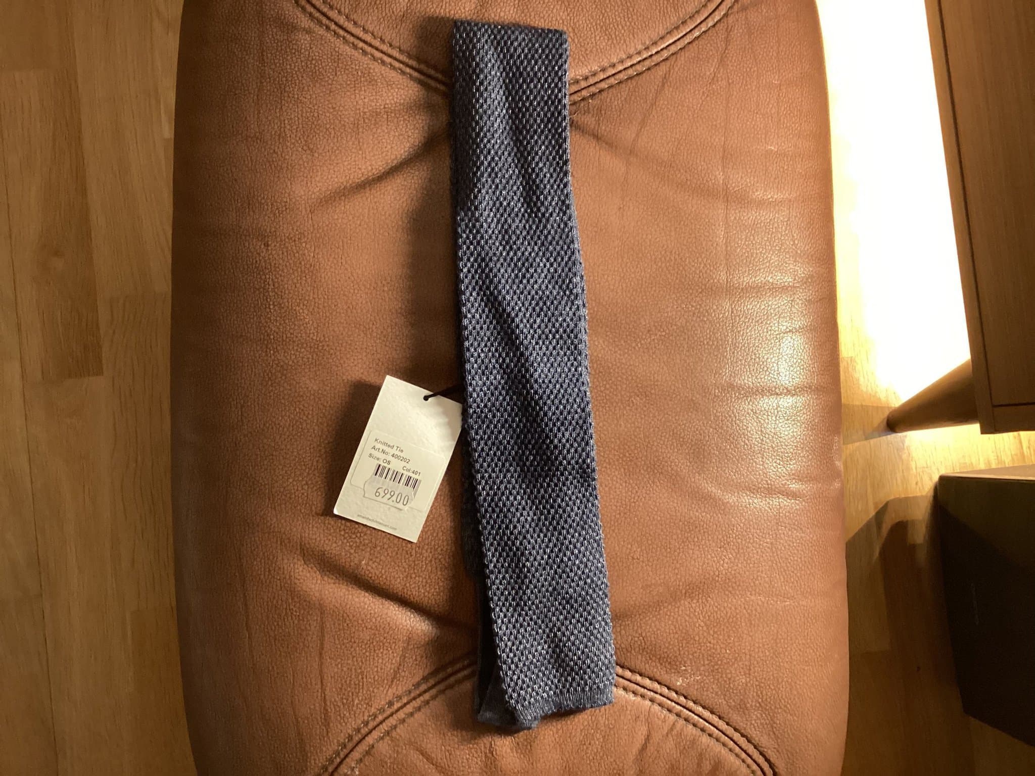 Ny Amanda Christensen blå slips