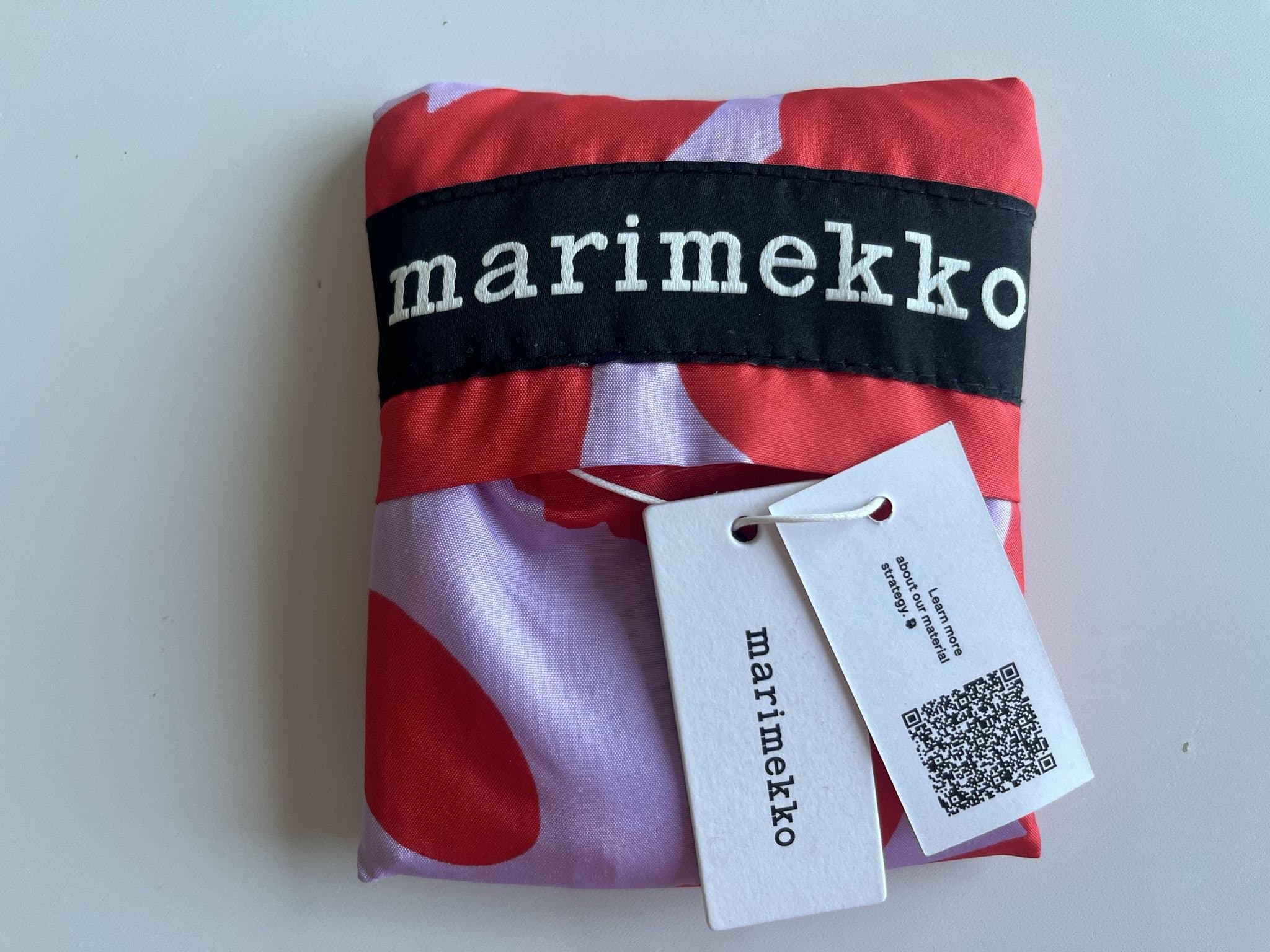 NY Marimekko Unikko tygkasse smartbag röd-lila, 34x60cm