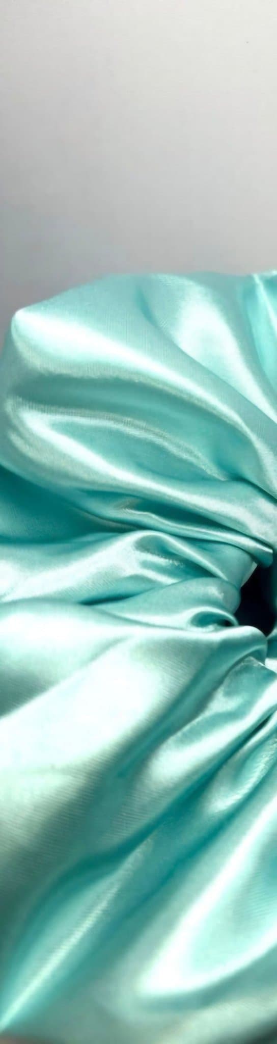 Havsgrön överdimensionerad XXL Scrunchie snodd i siden Enchanted Scrunchie NY