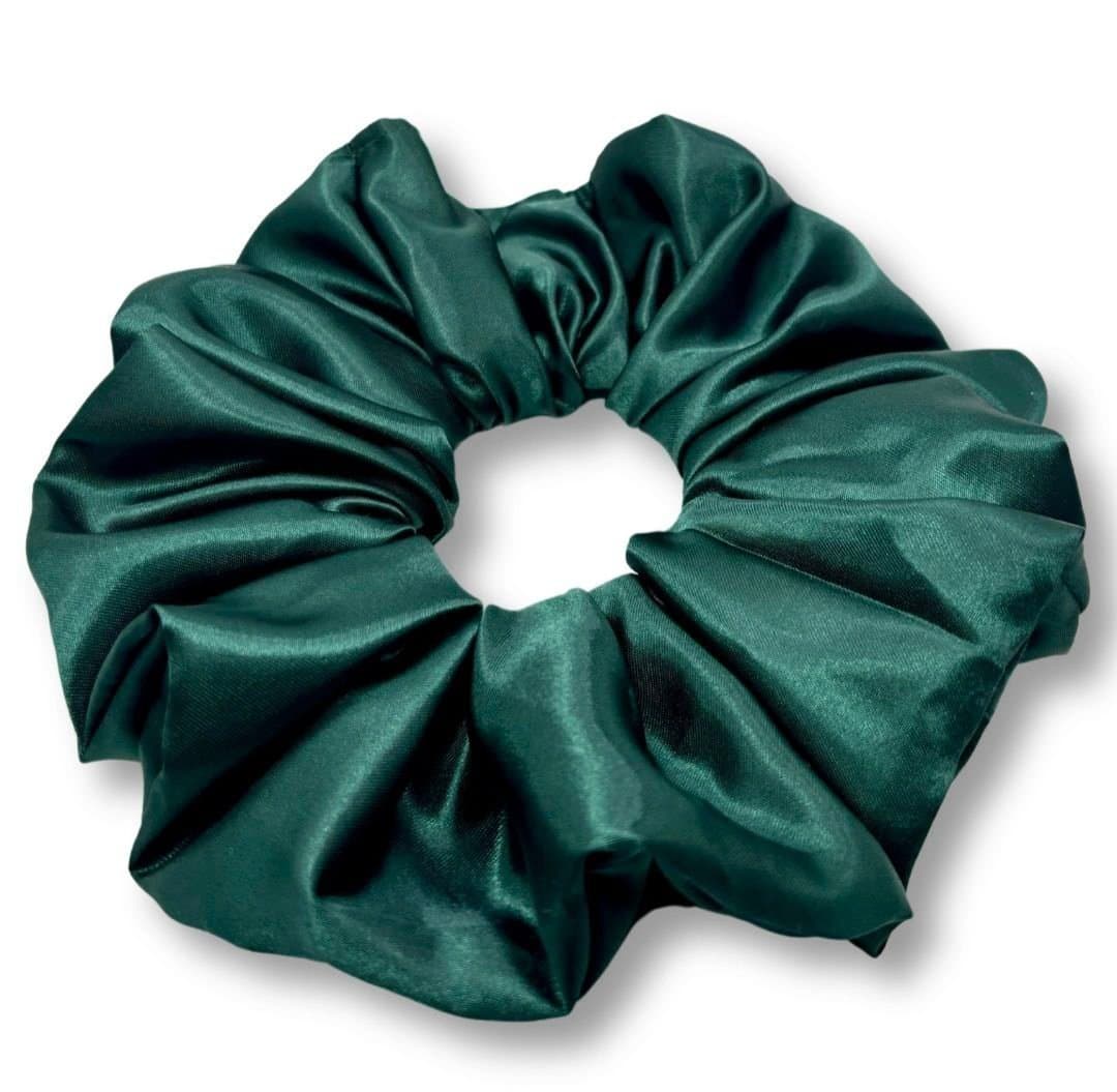 Grön överdimensionerad XXL Scrunchie snodd i siden Enchanted Scrunchie NY