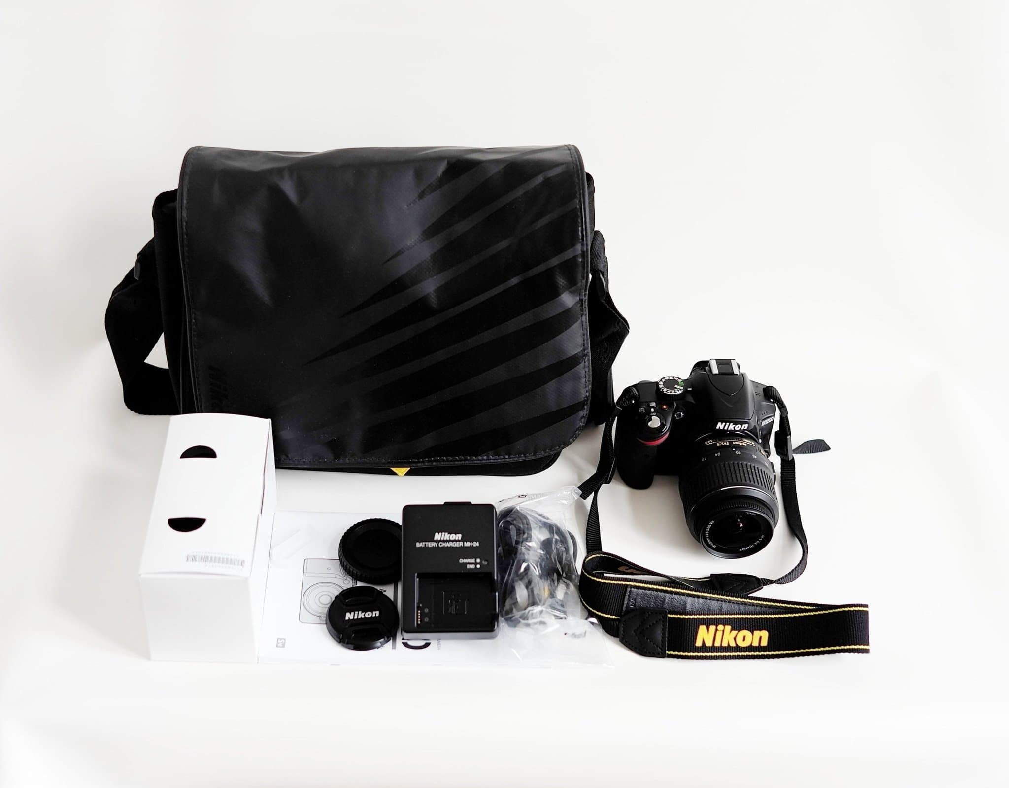 Nikon digital systemkamera D3200 i orig. väska 38 exponeringar - toppskick!