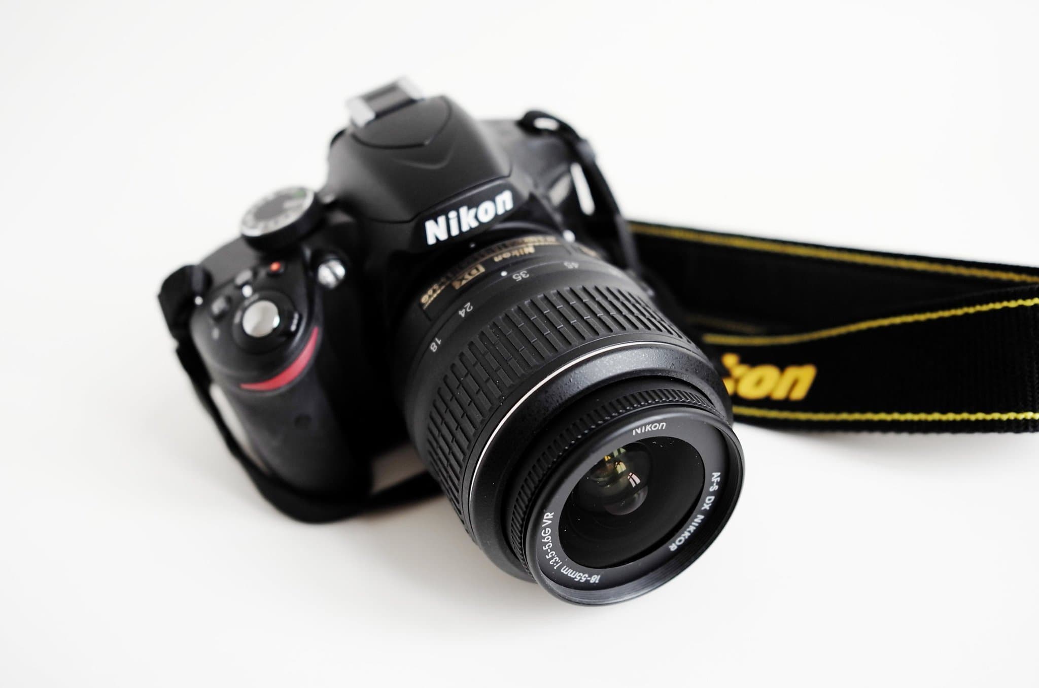 Nikon digital systemkamera D3200 i orig. väska 38 exponeringar - toppskick!