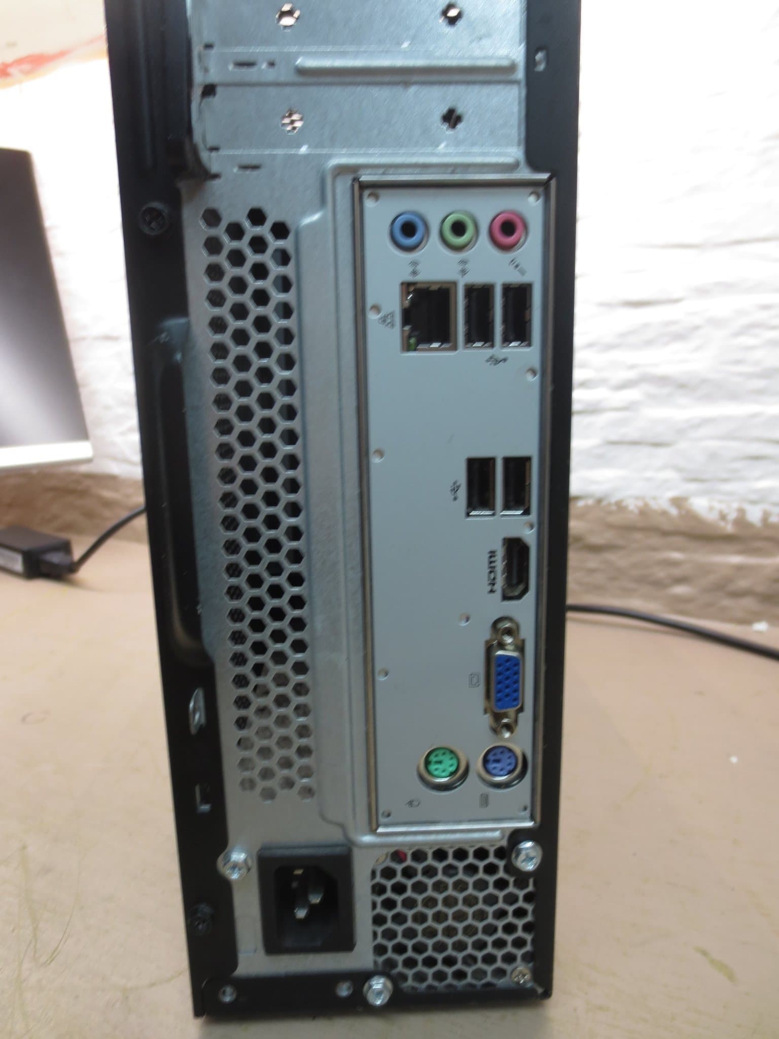 Packard Bell Stationär Dator .