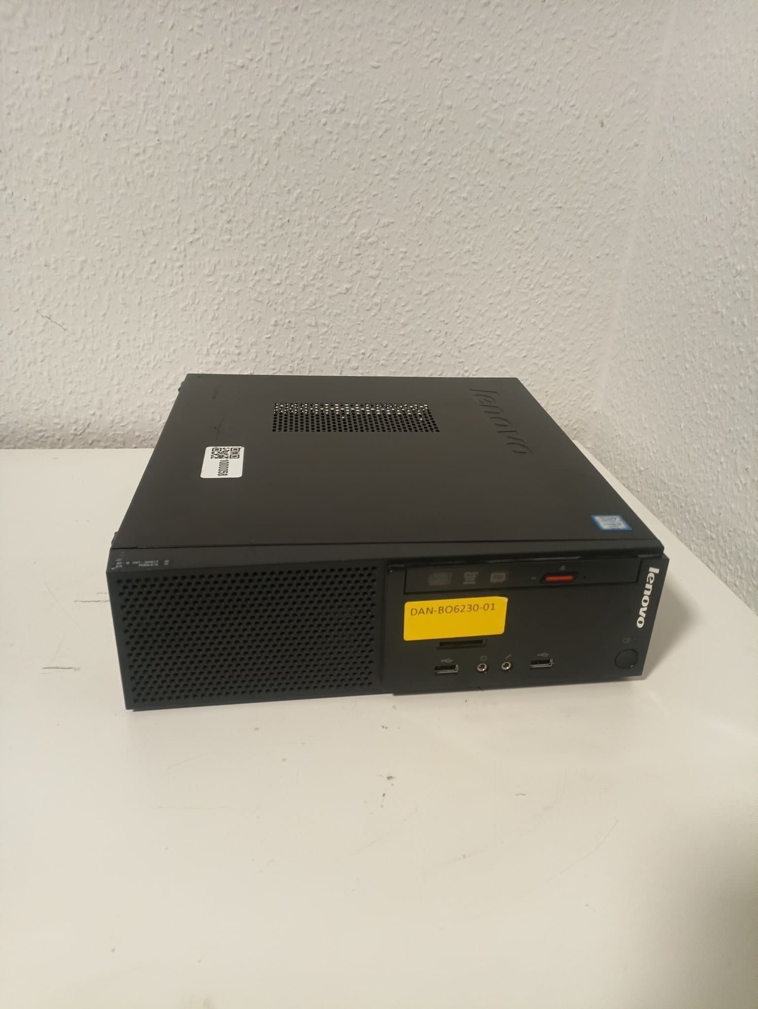 Lenovo S510 SFF i3-6100 (3,70GHz)/8GB RAM DDR4/128GB SSD-PC computer stationär