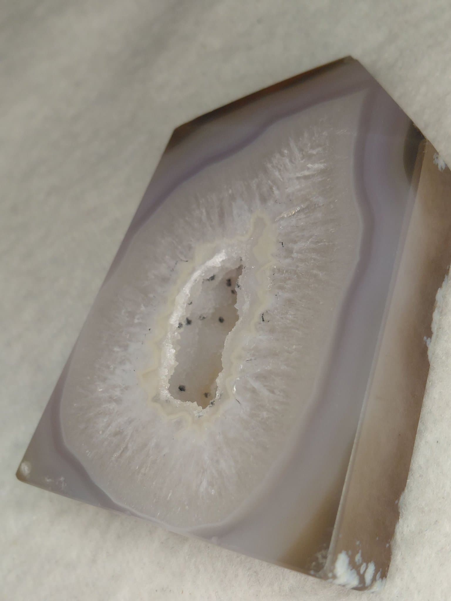 Obelisk agat med druze