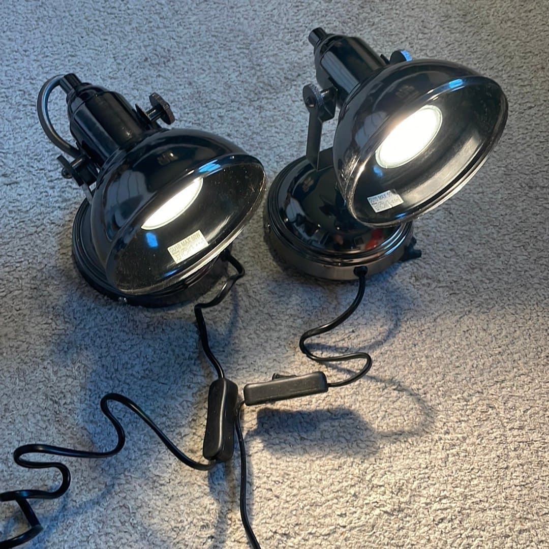 Vägglampa i krom -ORIVA AB -Spotlight GU10