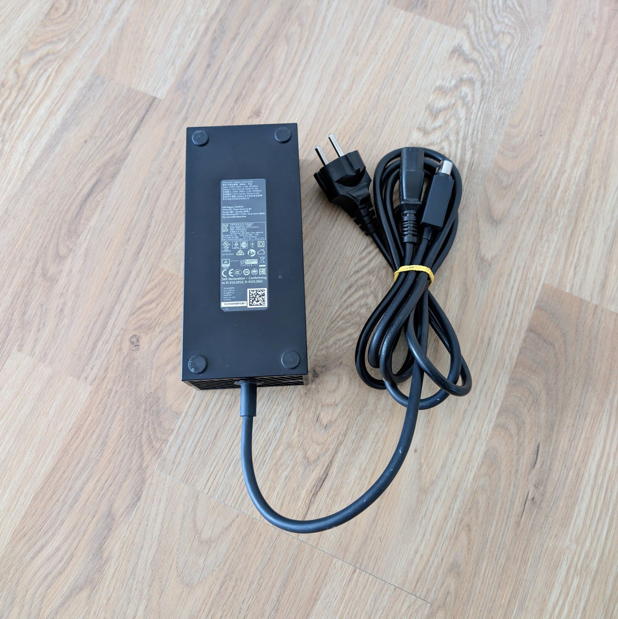 Original Strömadapter för XBOX ONE - AC Adapter
