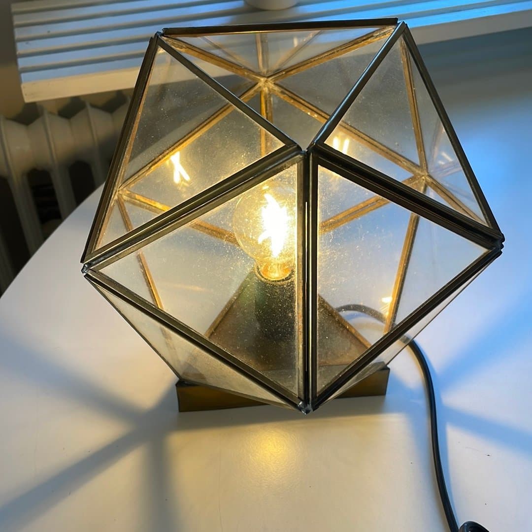Bordslampa i glas och metall, modell Diamond