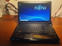 Fujitsu Siemens Lifebook AH530