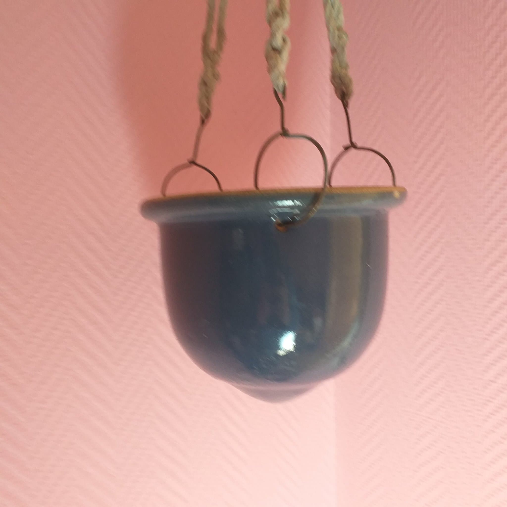 AMPEL i keramik Blomkruka med upphängning retro vintage äldre