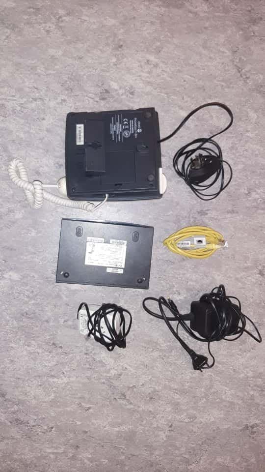 Doro Telefon och Zyxel Router Komplett paket: Bords­telefon + ADSL-modem