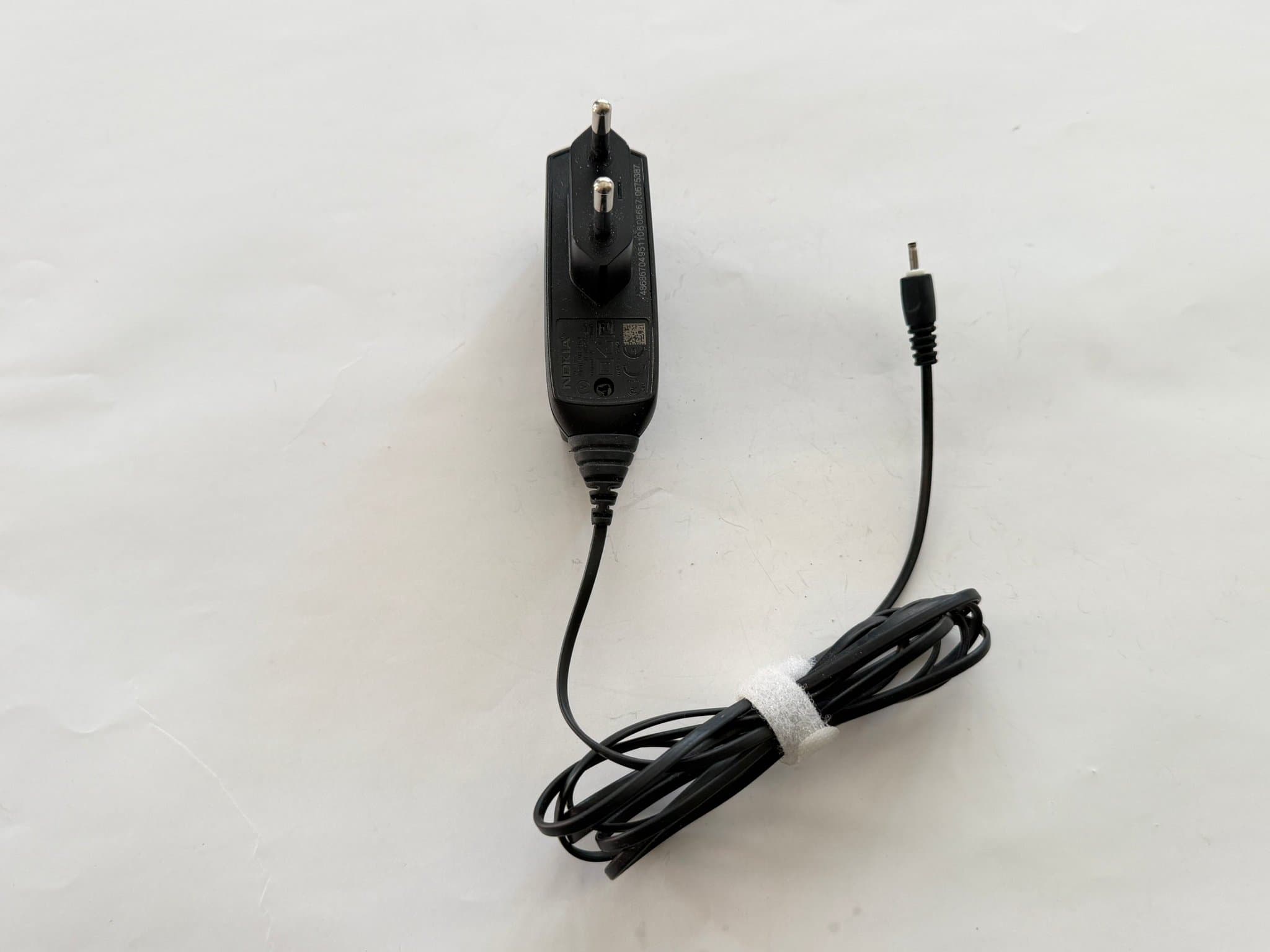 Nokia AC-8E Telefonladdare
